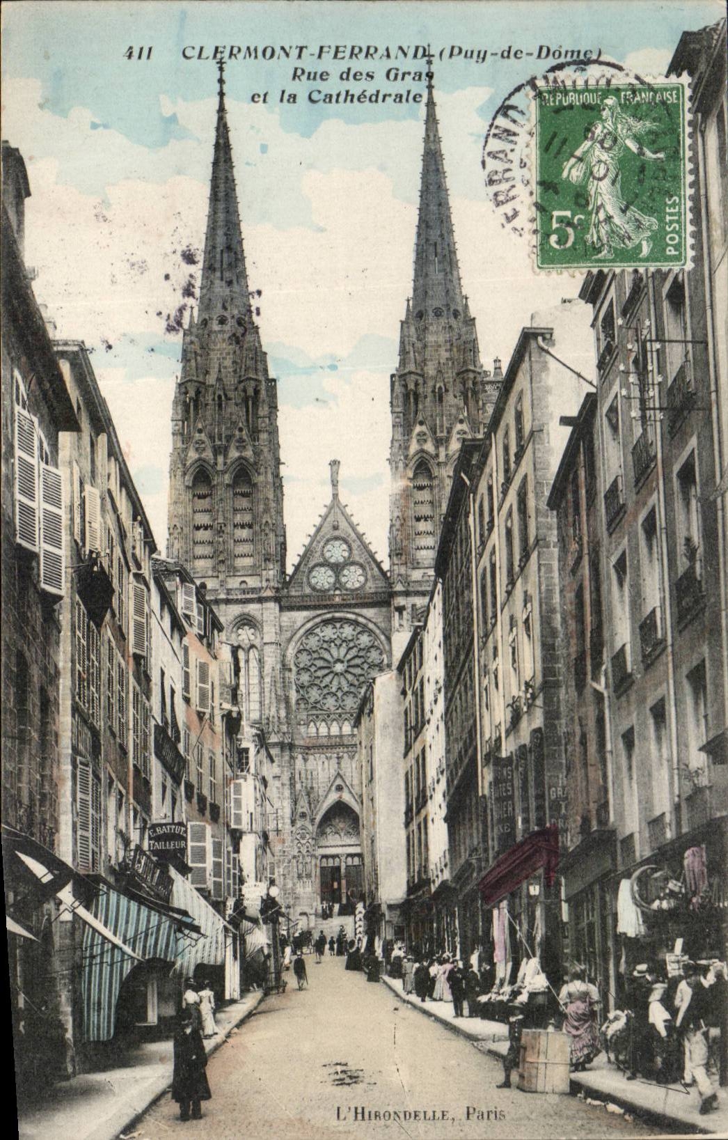 Clermont Ferrand - Street of the Fats and the Cathedral - CPA