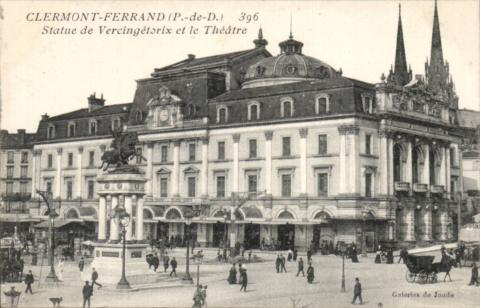Clermont Ferrand - Statue of Vereingetorix and the Theater - CPA
