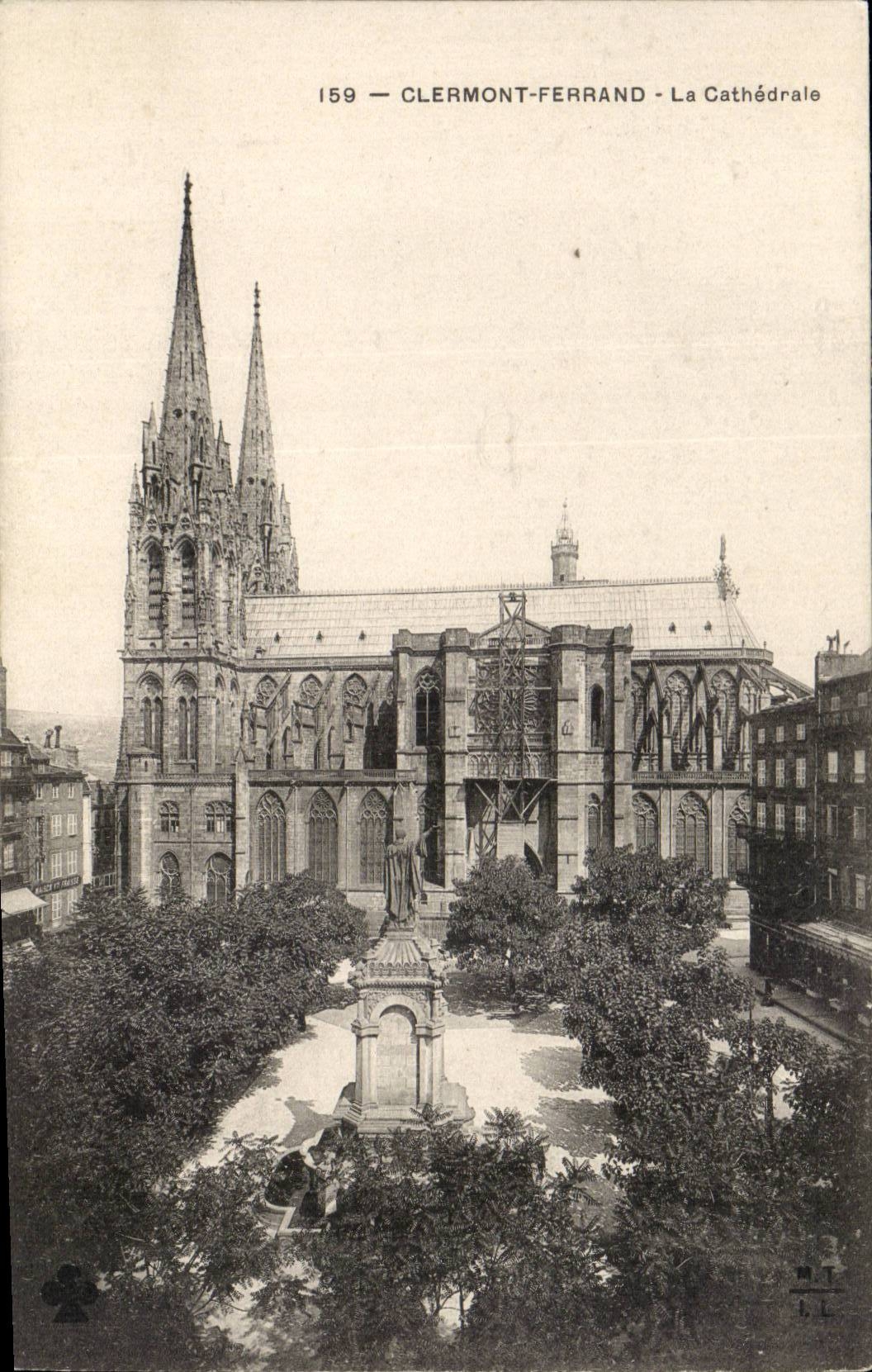 Clermont Ferrand - the Cathedral - CPA
