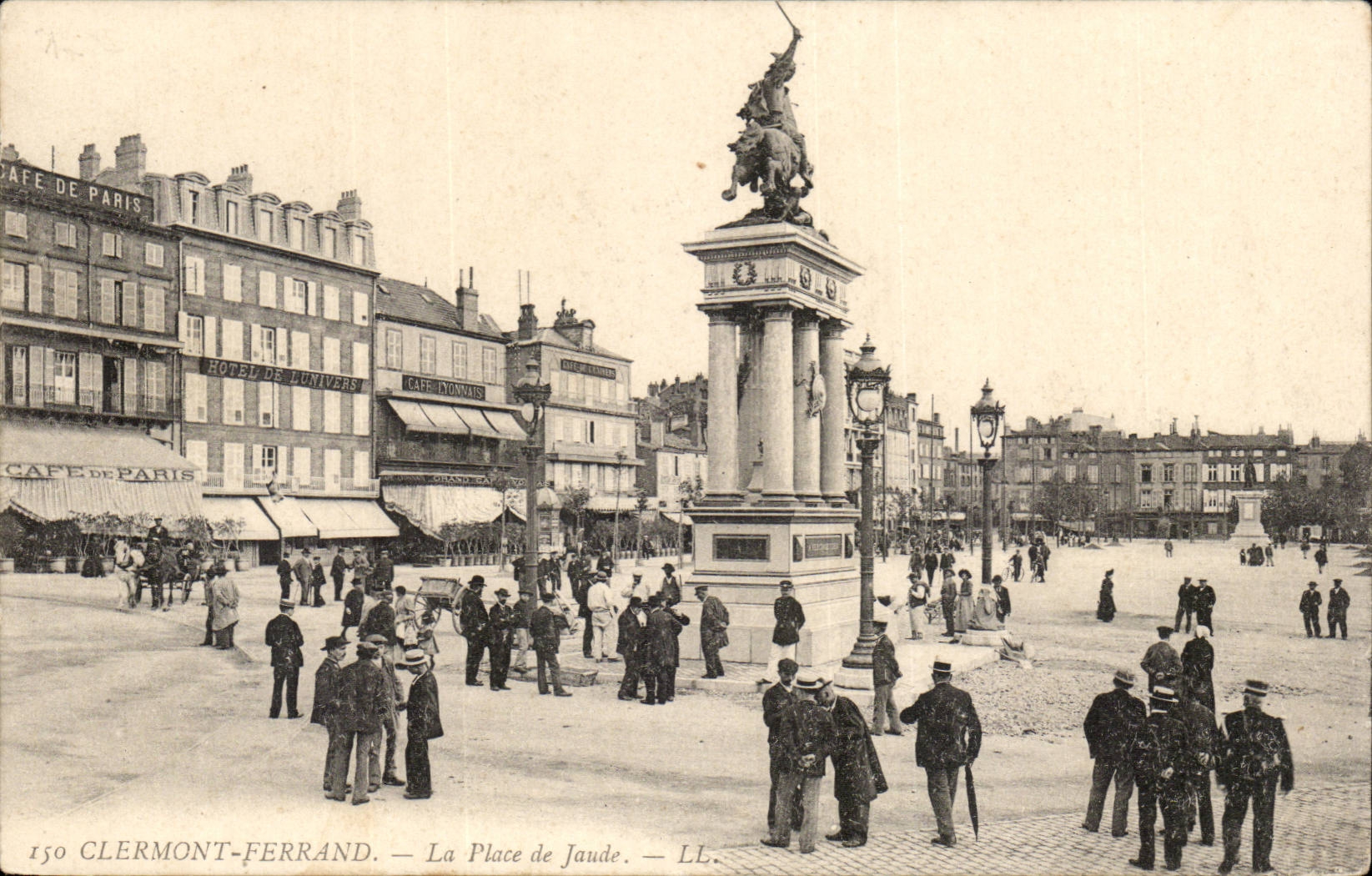 Clermont Ferrand - Place of Jaude - CPA