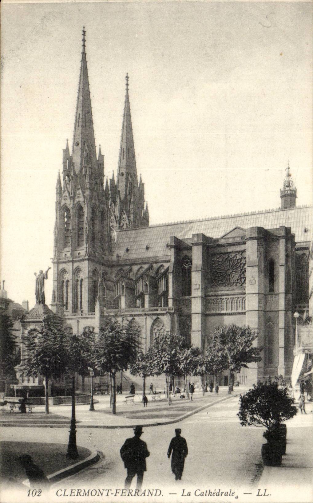 Clermont Ferrand - the Cathedral - CPA