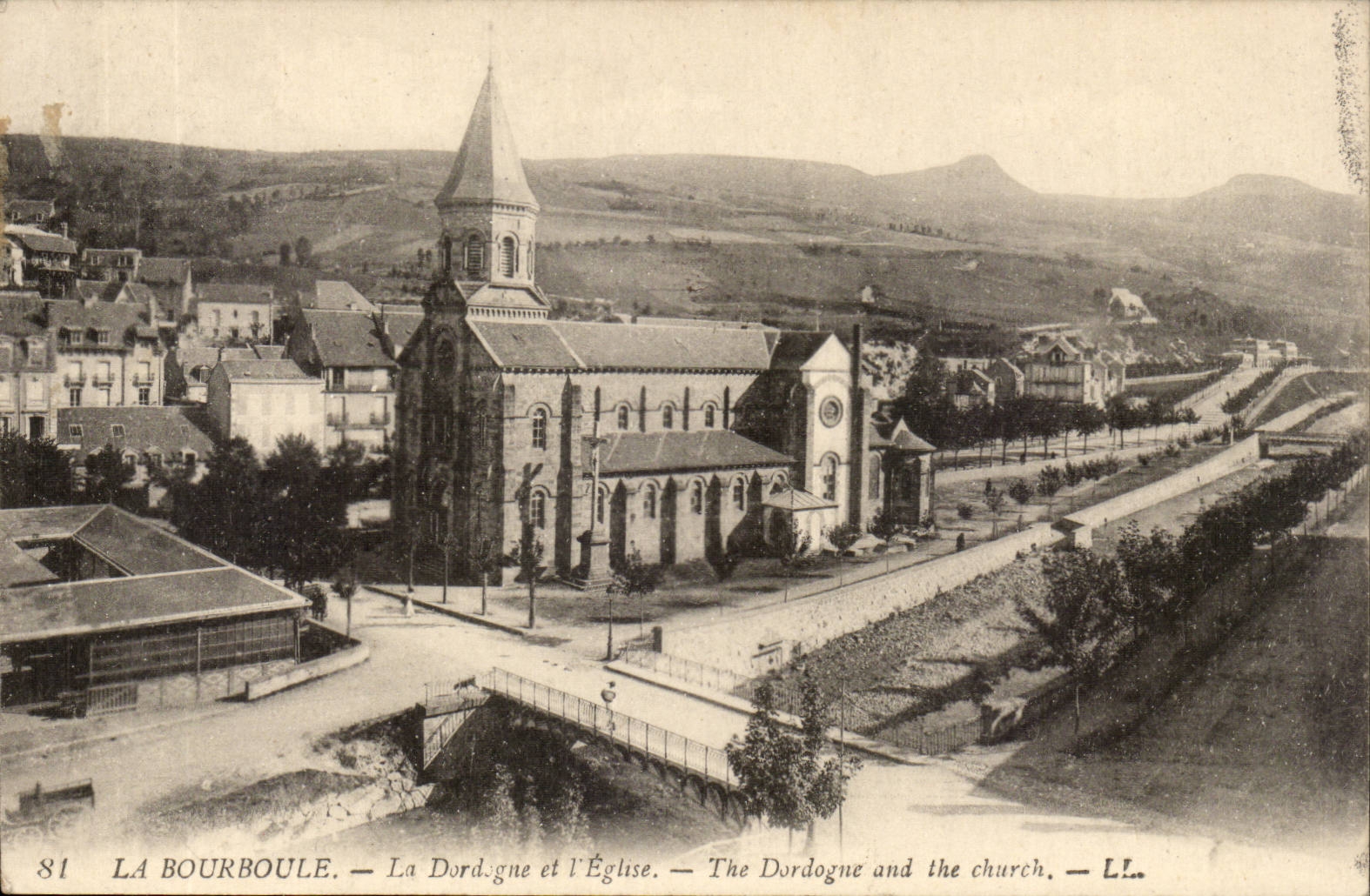 Bourboule - the Dordogne and the Church - CPA