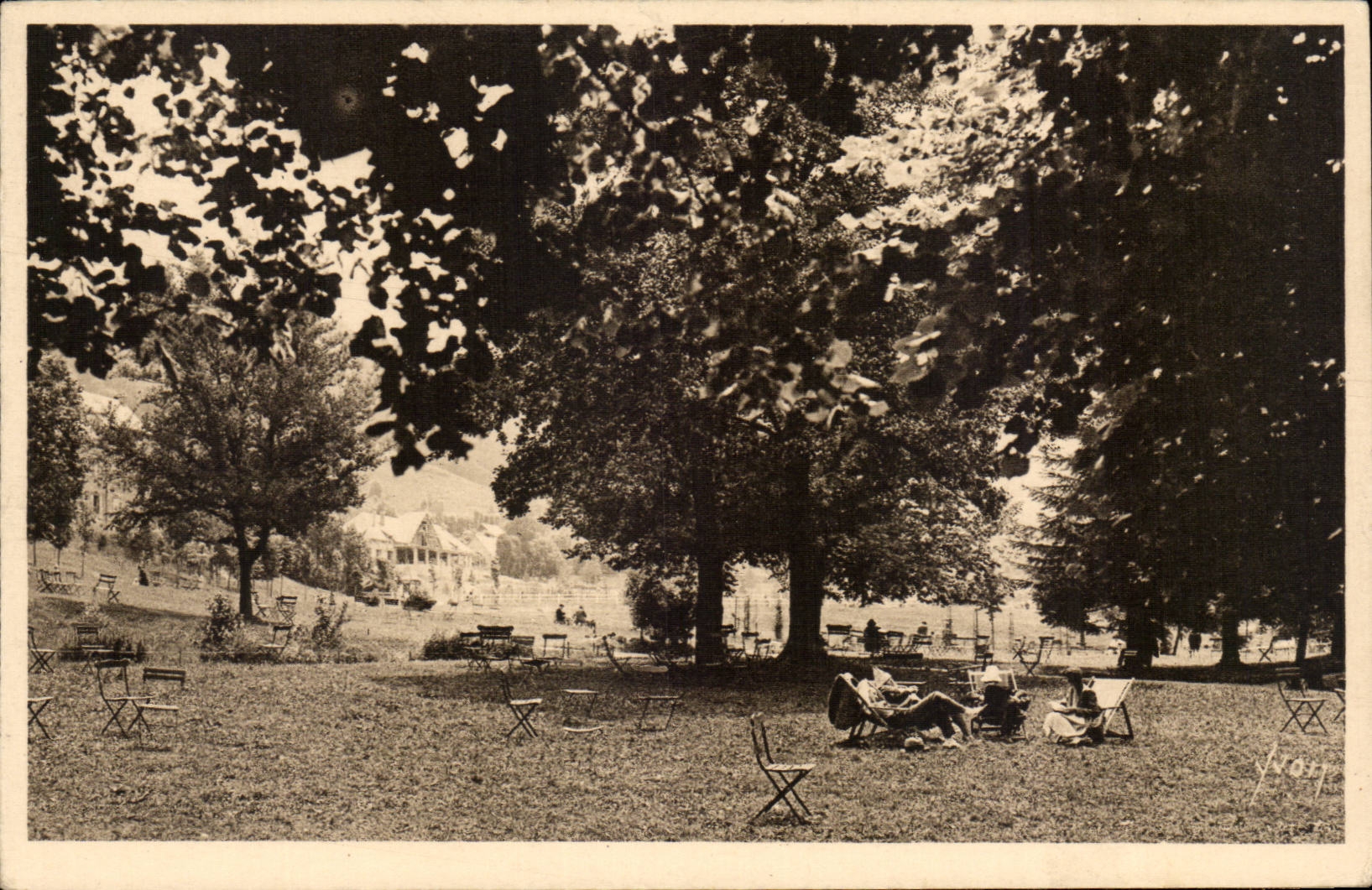 Bourboule CPA the park of plays