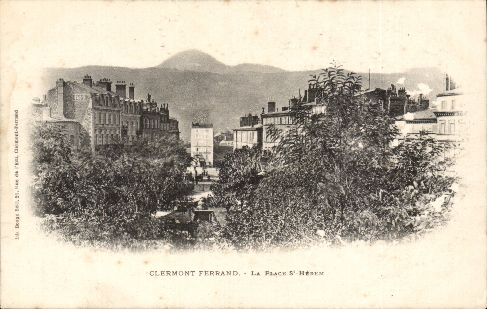 Clermont Ferrand - the Place St Herem - CPA