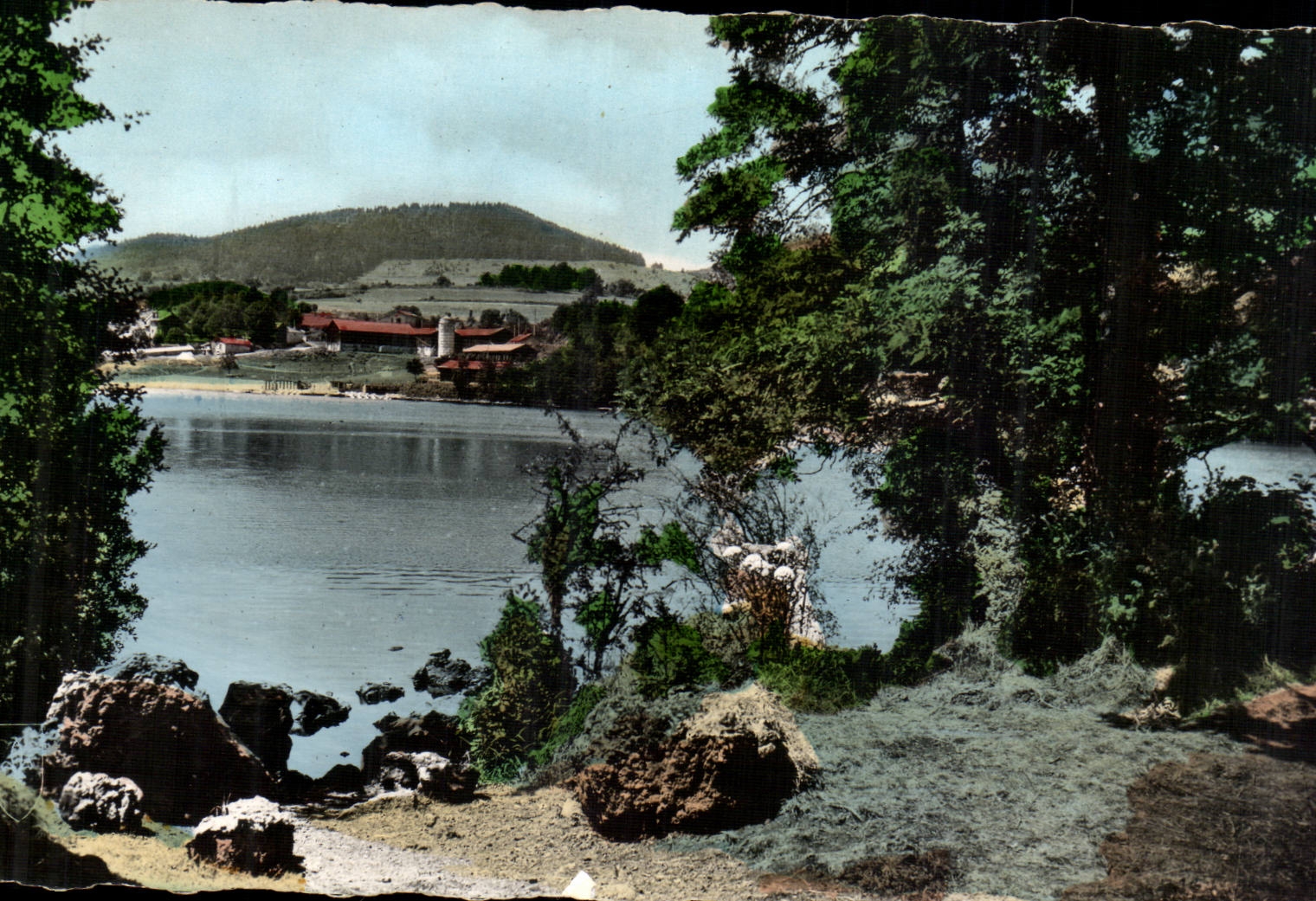 The Lake Aydat alt 825 - CPA