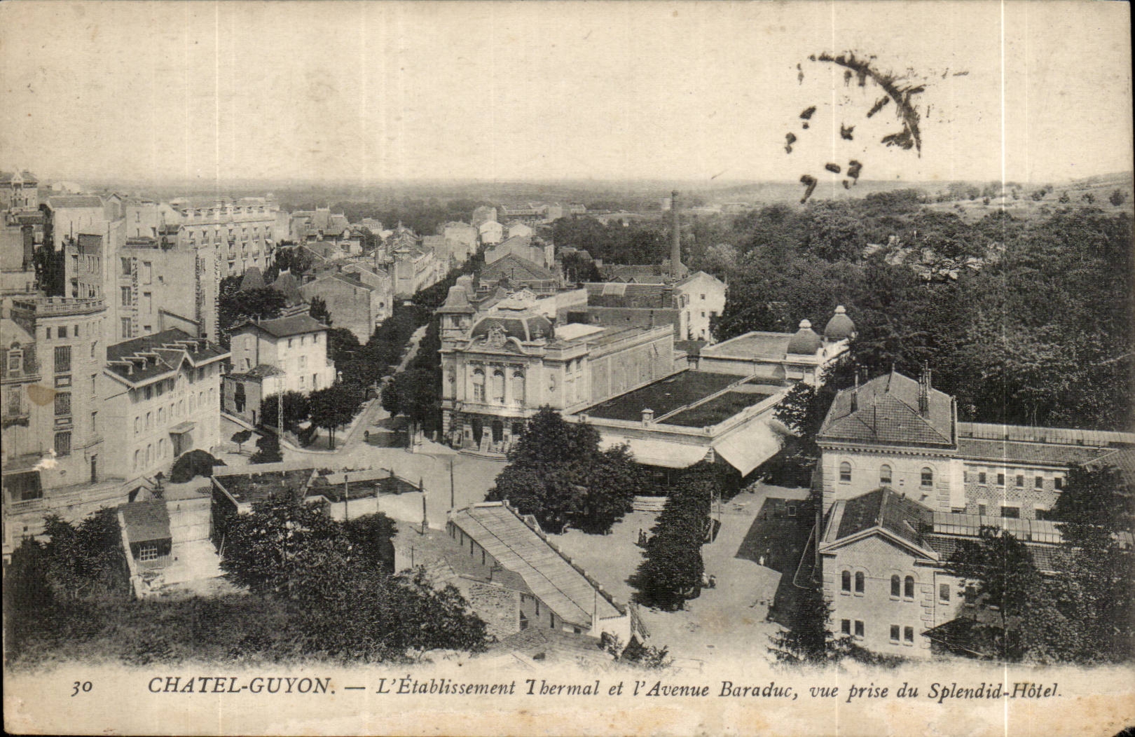 Chatelguyon - Chatel Guyon - hydropathische Einrichtung und die Baraduc Allee gesehen vom herrlichen Hotel - CPA