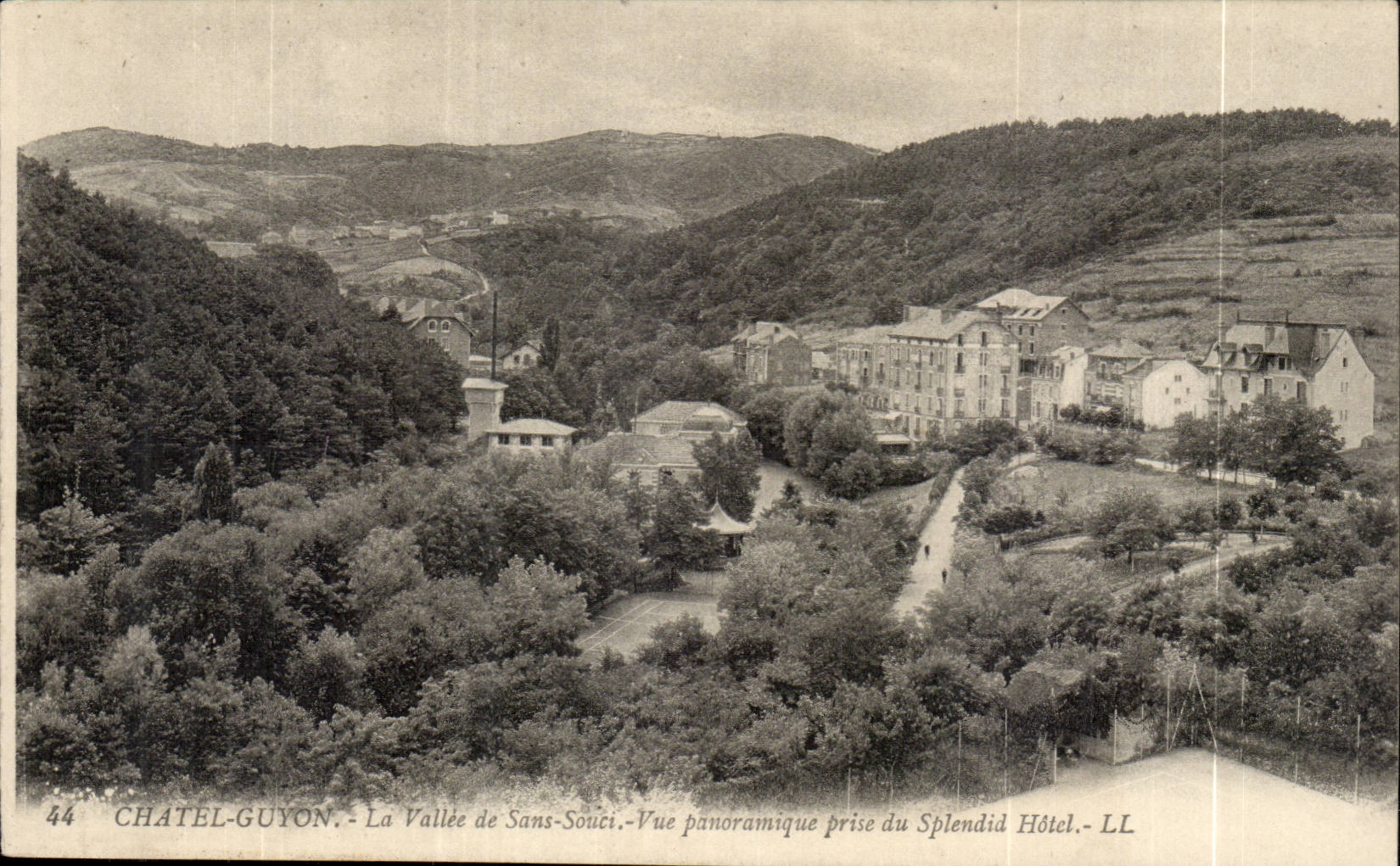 Chatelguyon - Chatel Guyon - das Tal ohne des panoramischen Interessenfanges des herrlichen Hotels - CPA