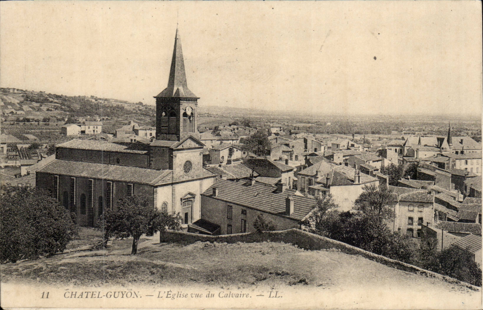 Chatelguyon CPA die Kirche gesehen vom Martyrium