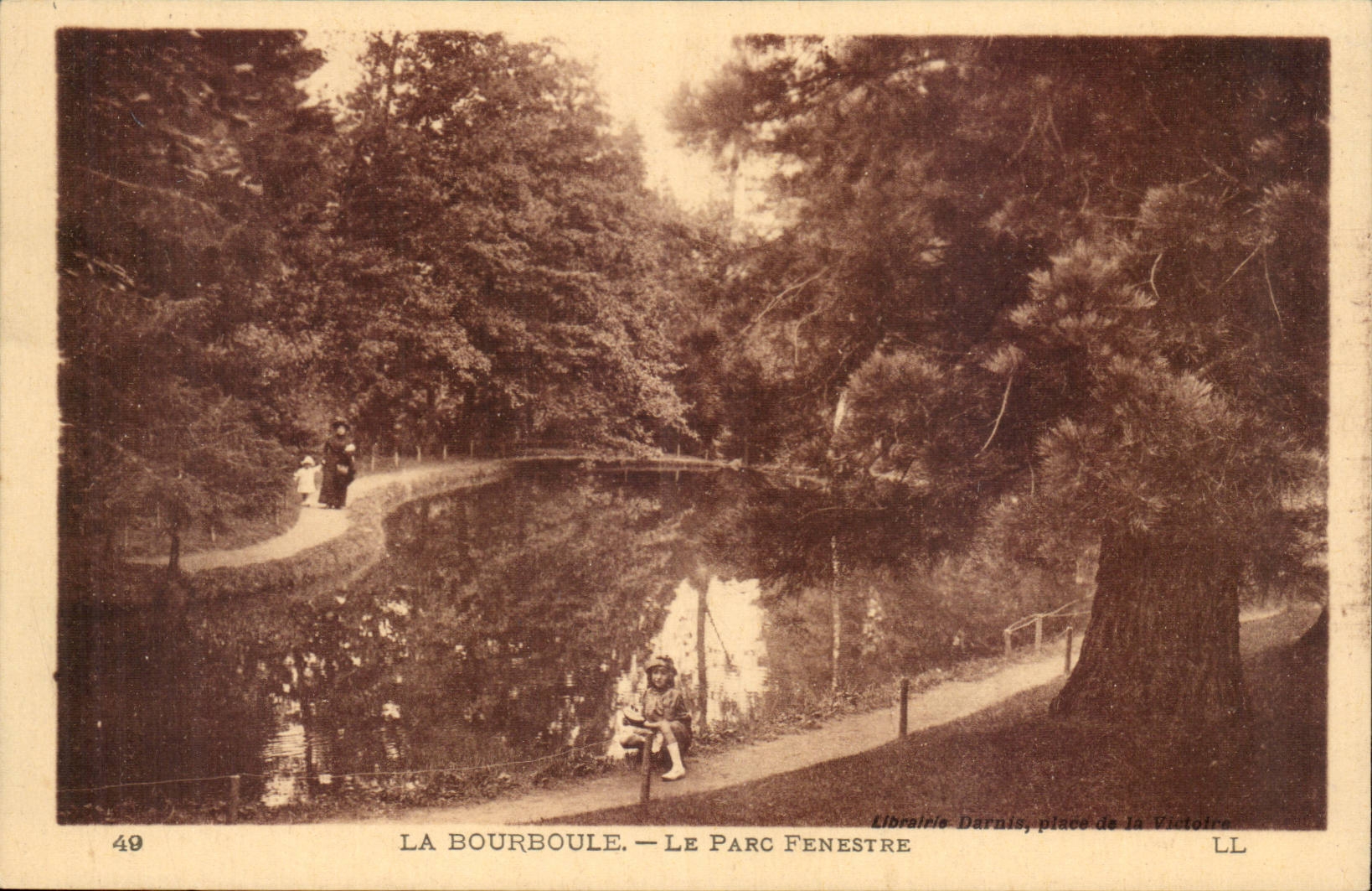 Bourboule - the Park Fenestrates - CPA