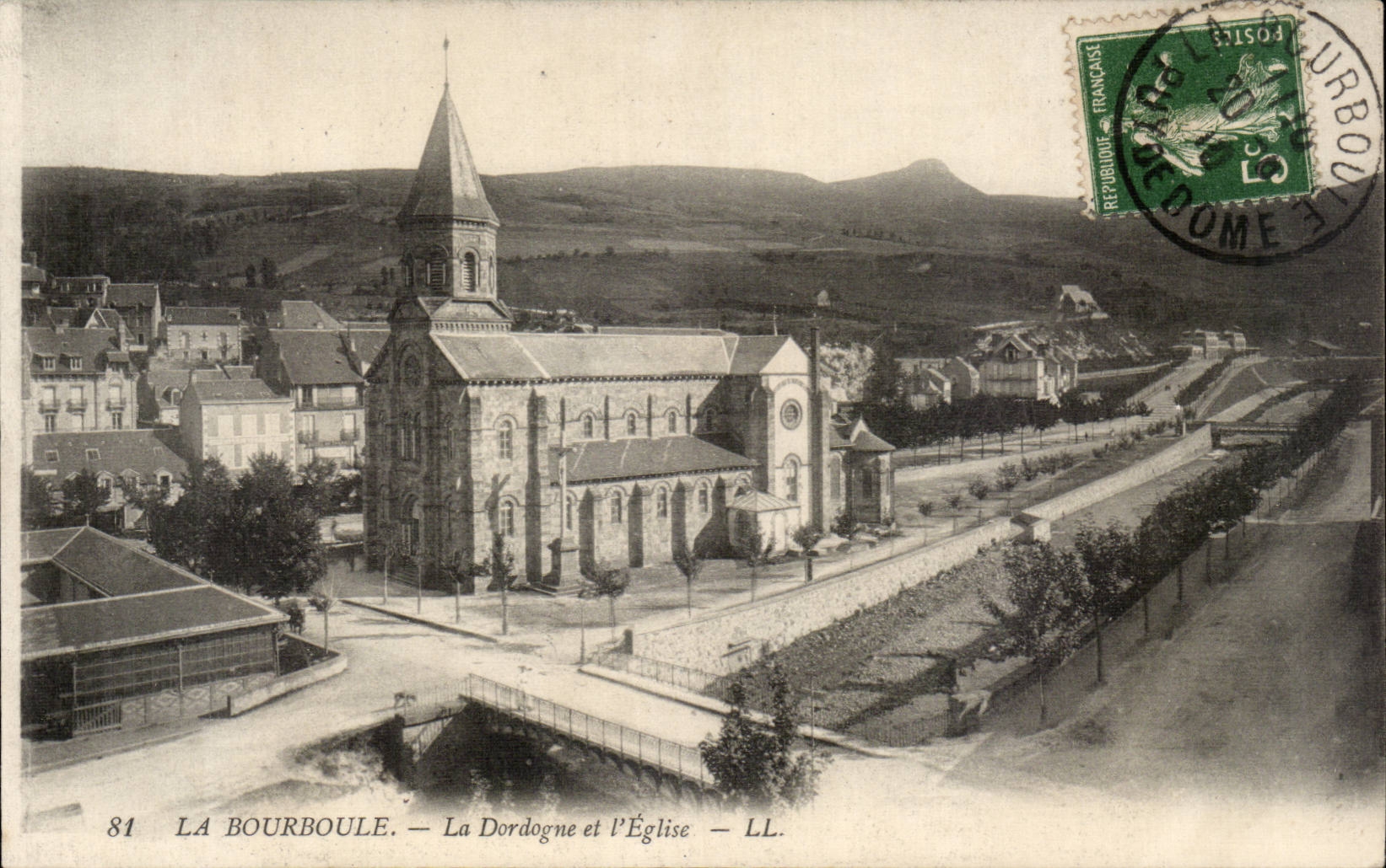Bourboule - the Dordogne and the Church - CPA