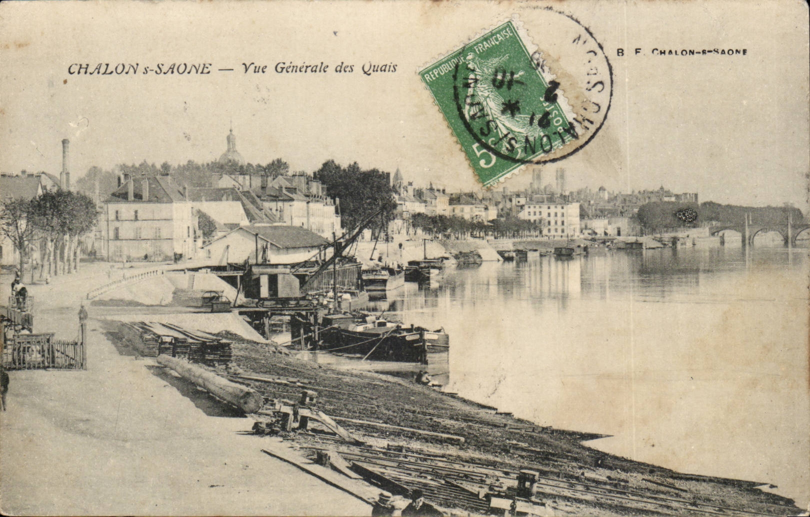Chalon sur SAone CPA Vue generale des quais 