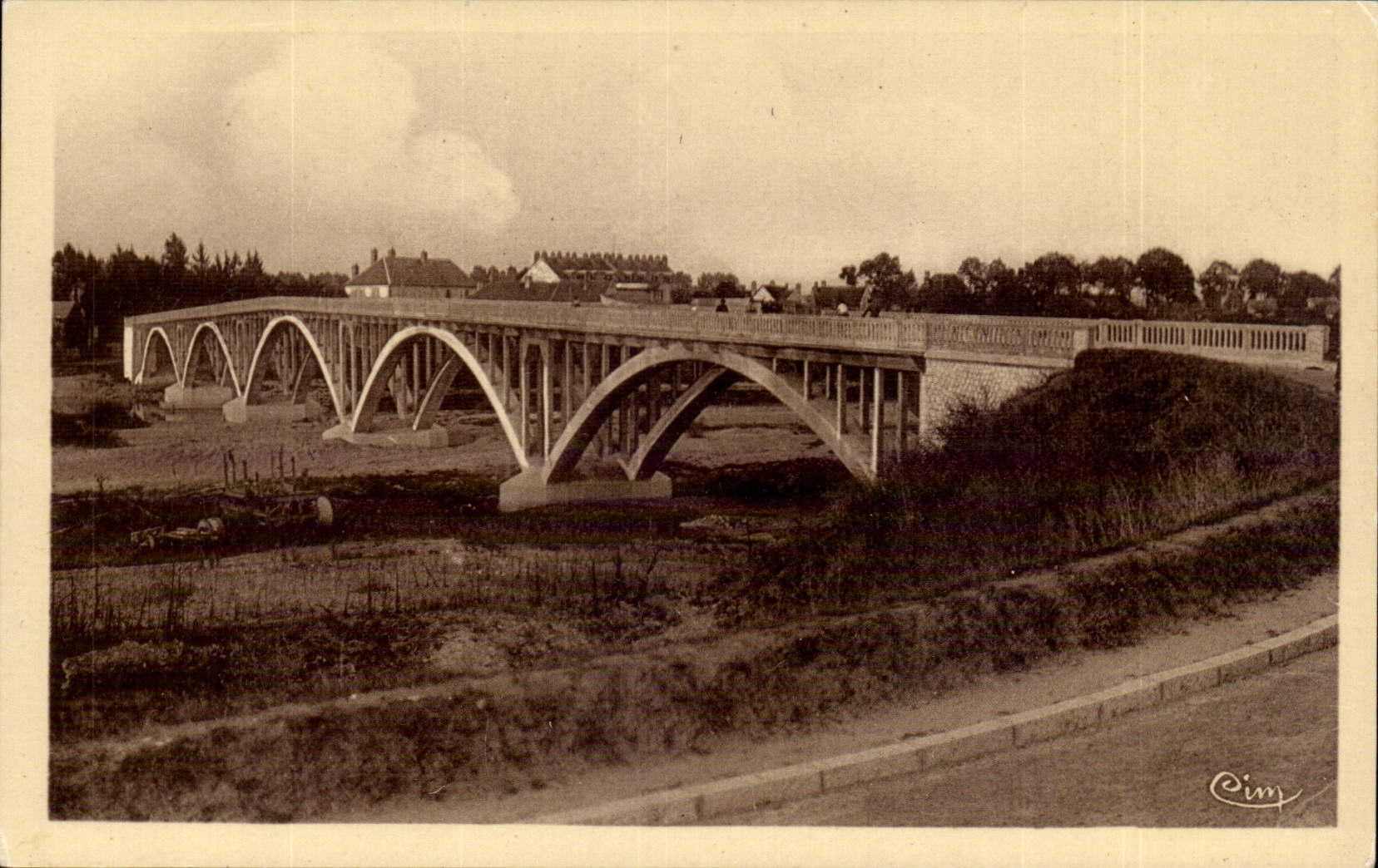 Bourbon Lancy CPA the bridge of the Furnace