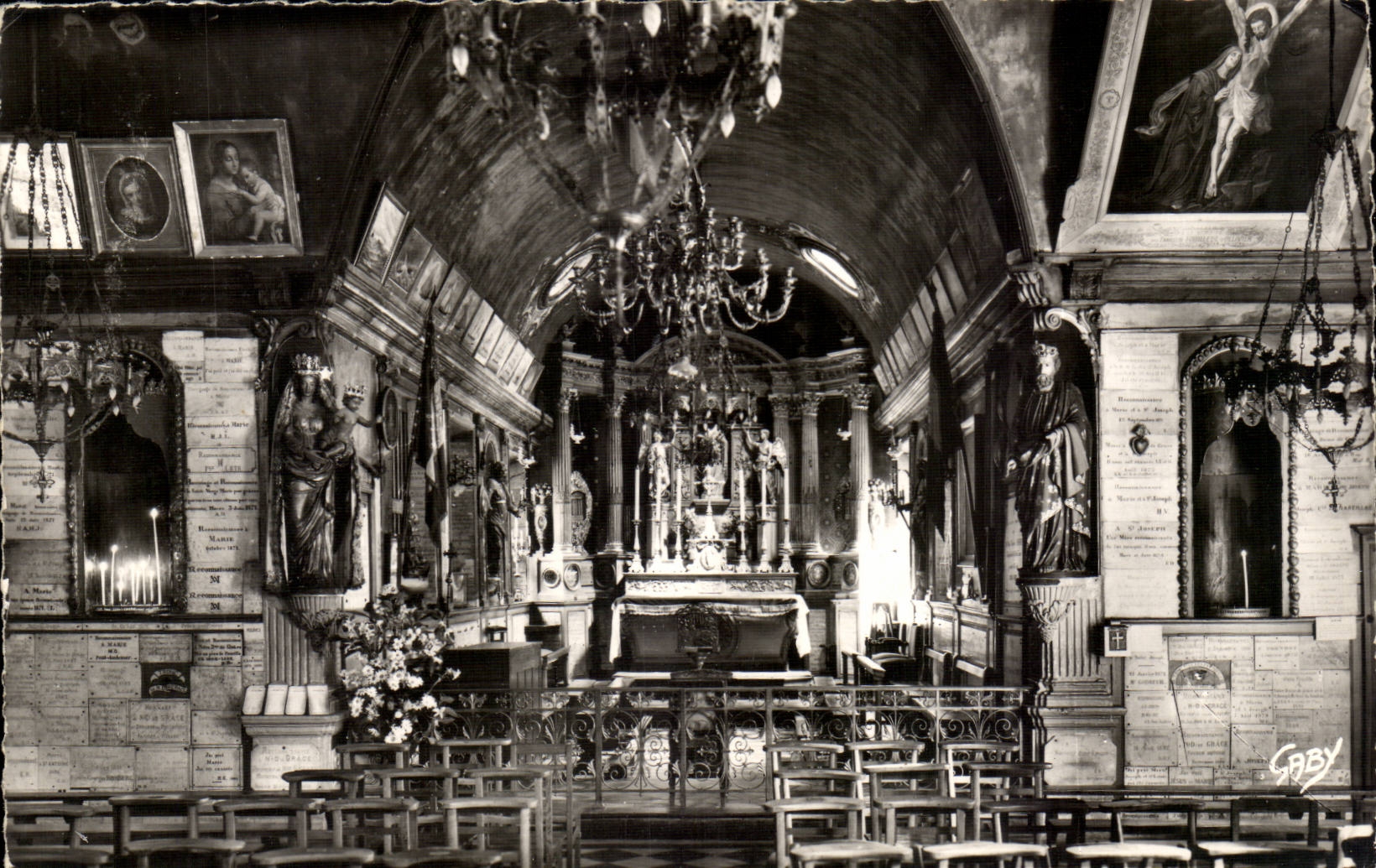 Honfleur CPA Interieur de la chapelle ND de Grace
