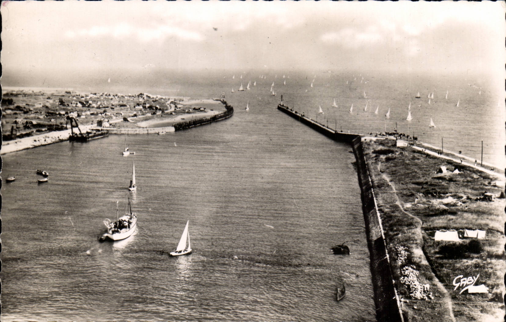 Ouistreham CPA verliess den Hafen