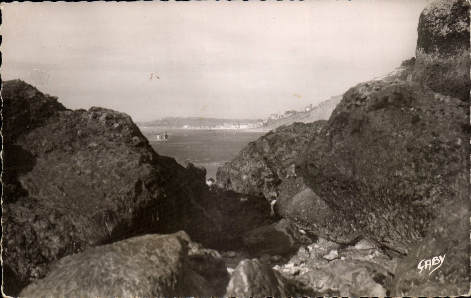 Villers auf Meer CPa die Stadt durch die Felsen