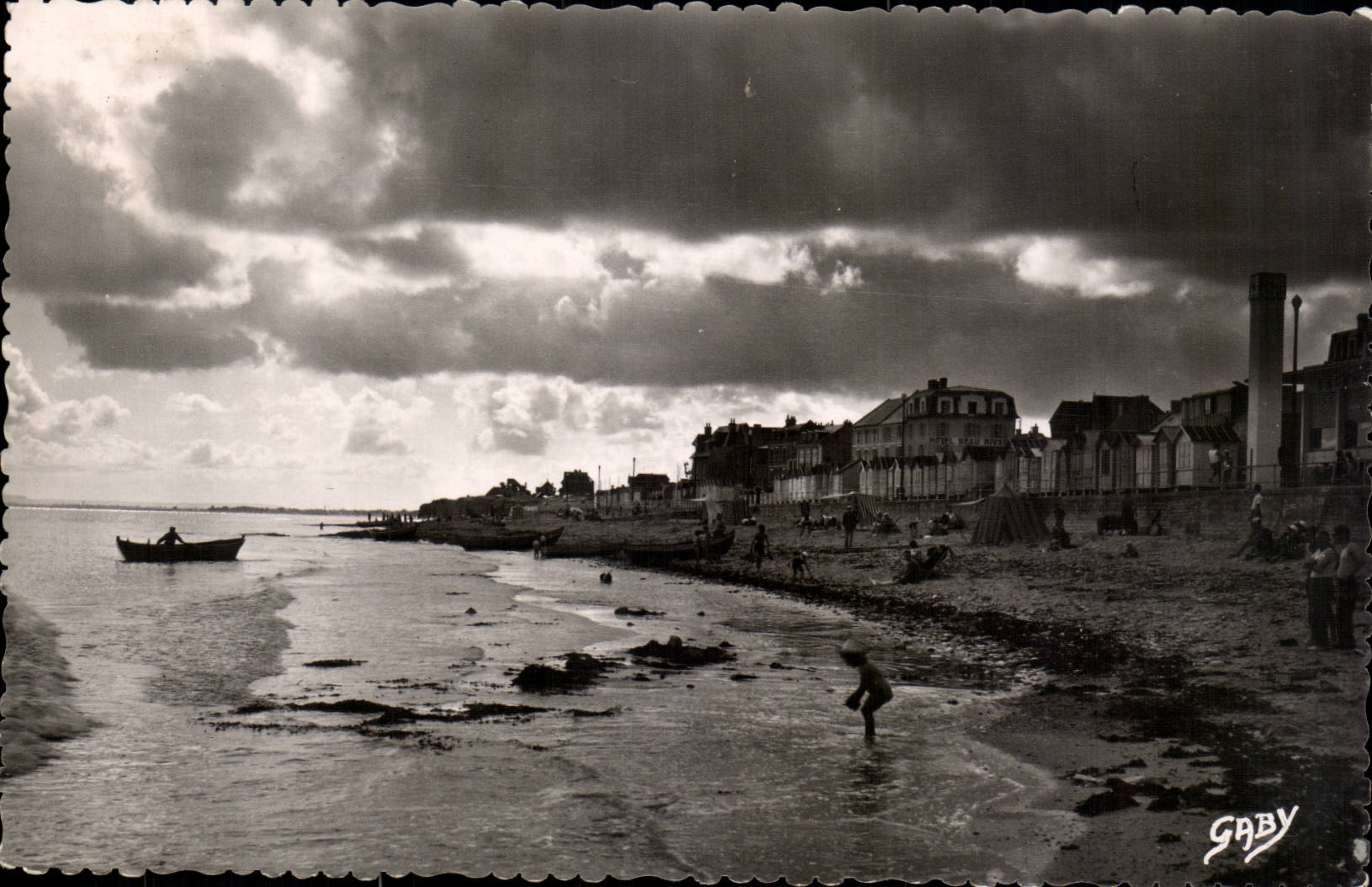 Luc on Sea - the Beach with the rising sun - CPA