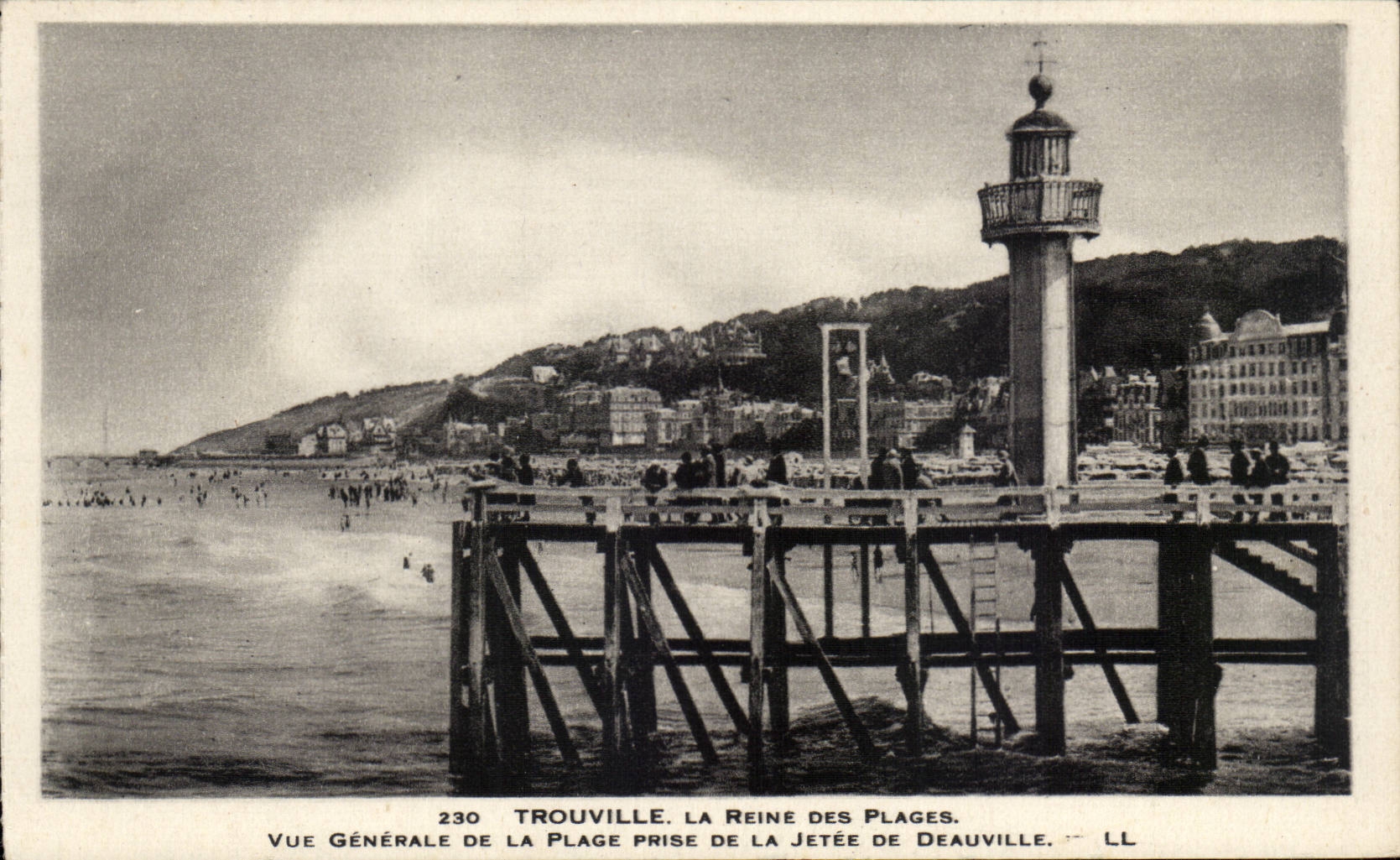 Trouville - the Queen of the Beaches - View of the Beach taken of the Pier of Deauville - CPA