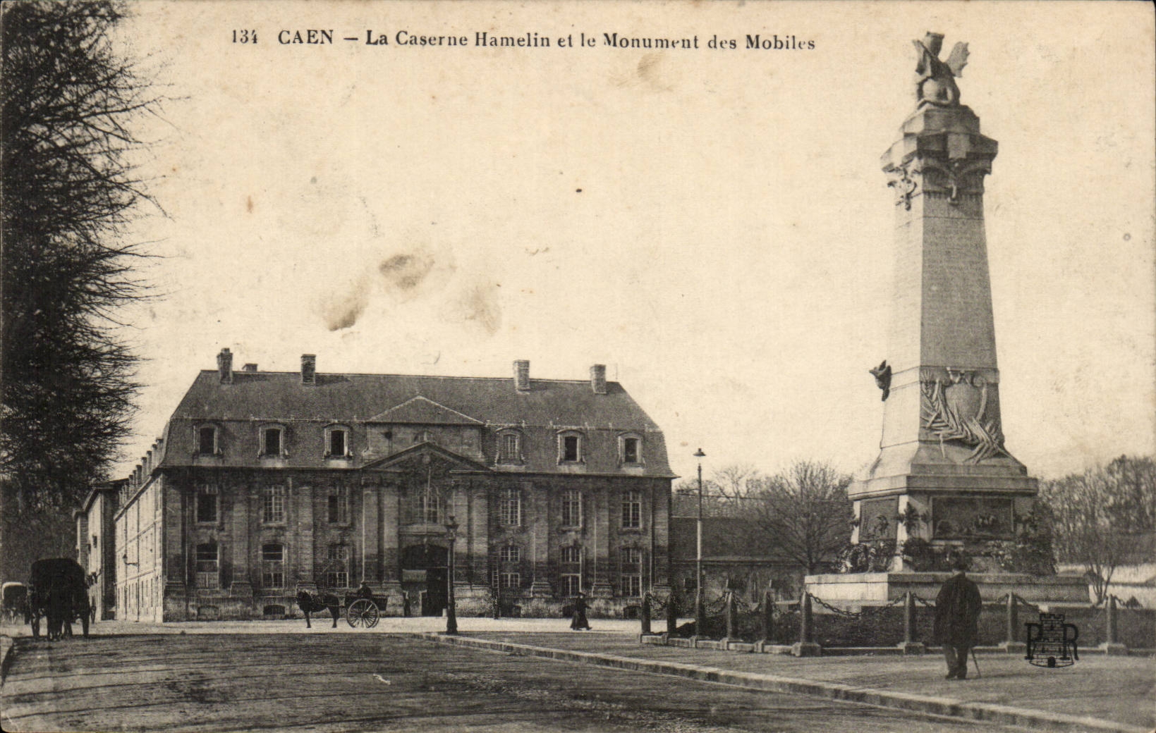 Caen - die Hamelin Kasernen und das Denkmal von den Mobiles - CPA