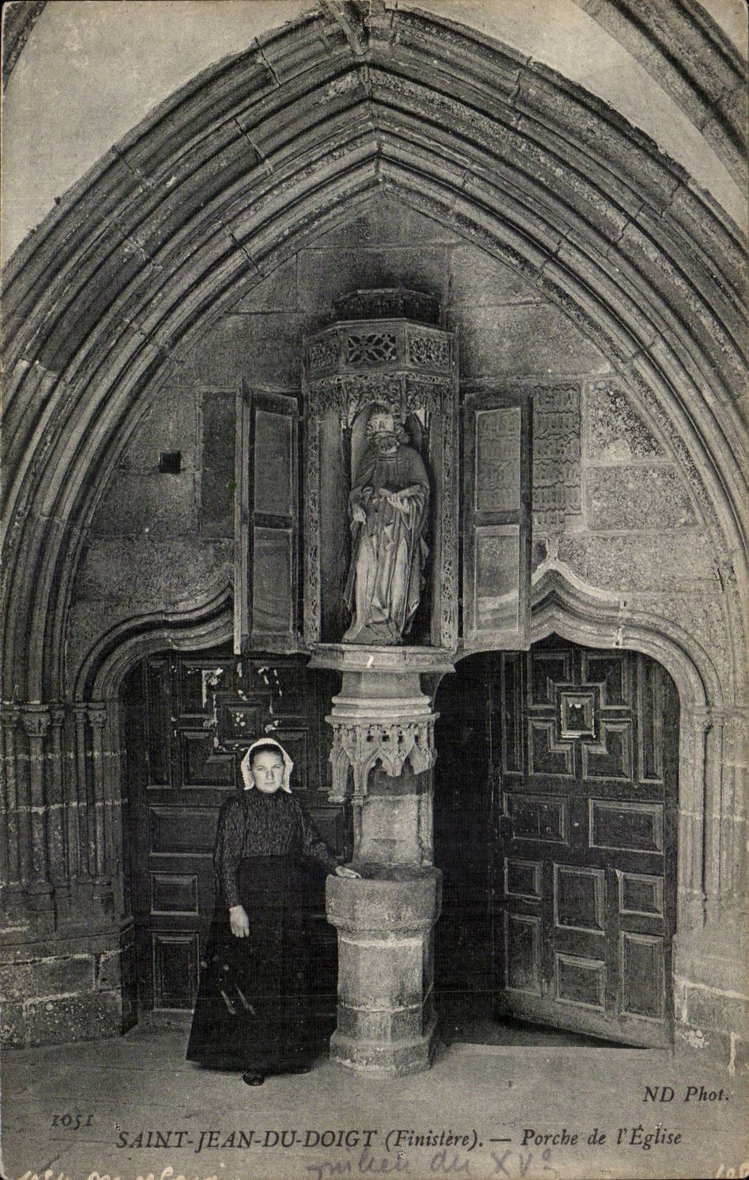 Saint Jean of Doingt CPA Porch of the church