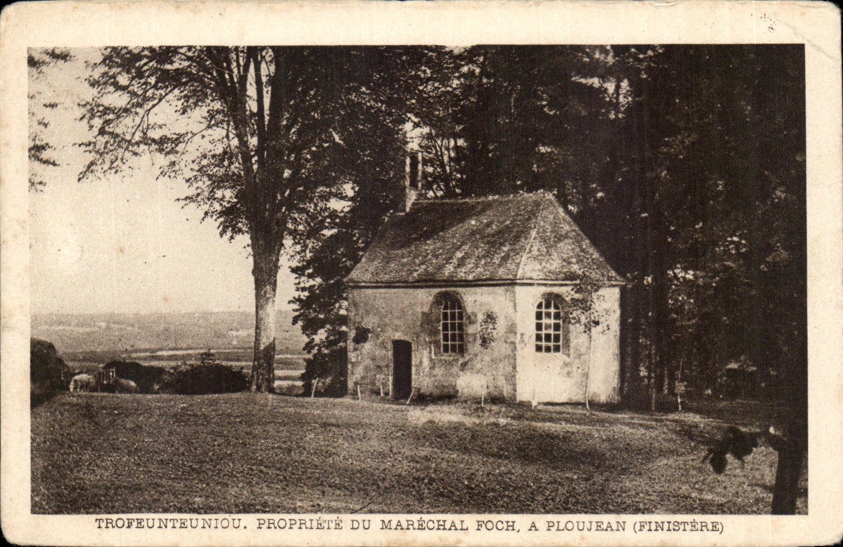 Trofeuntenuniou CPA Propriete of the Foch Marshal has Ploujean