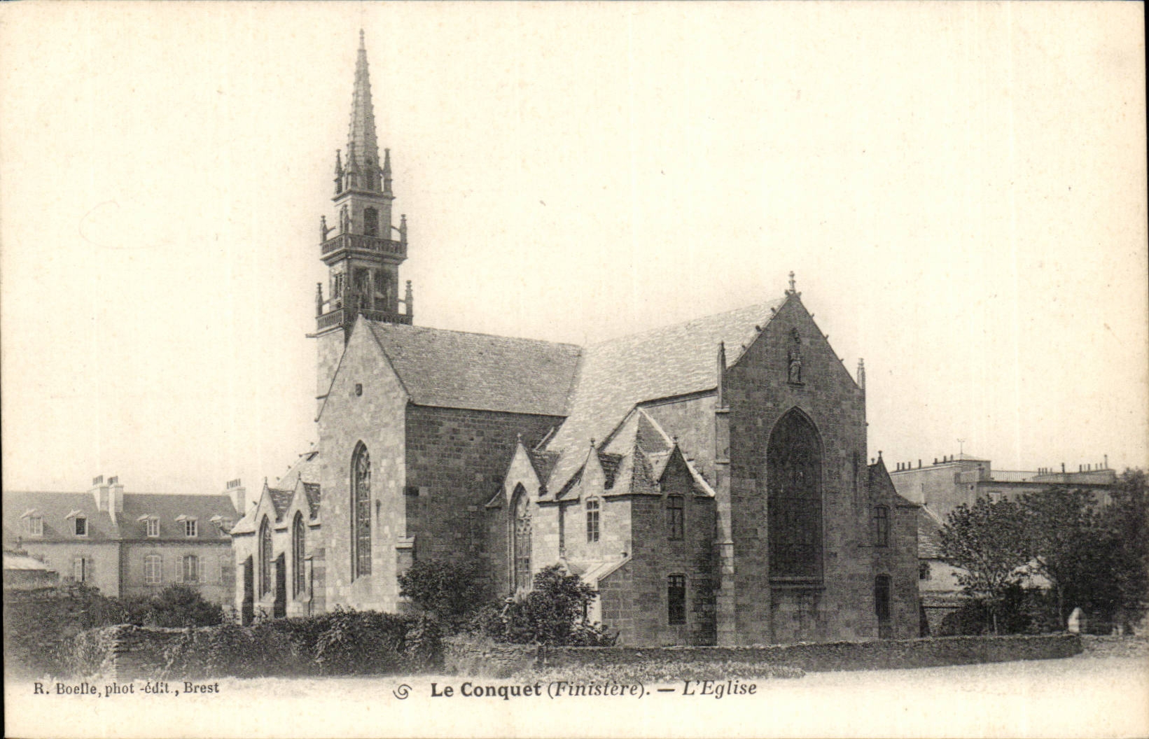 Conquet CPA the church