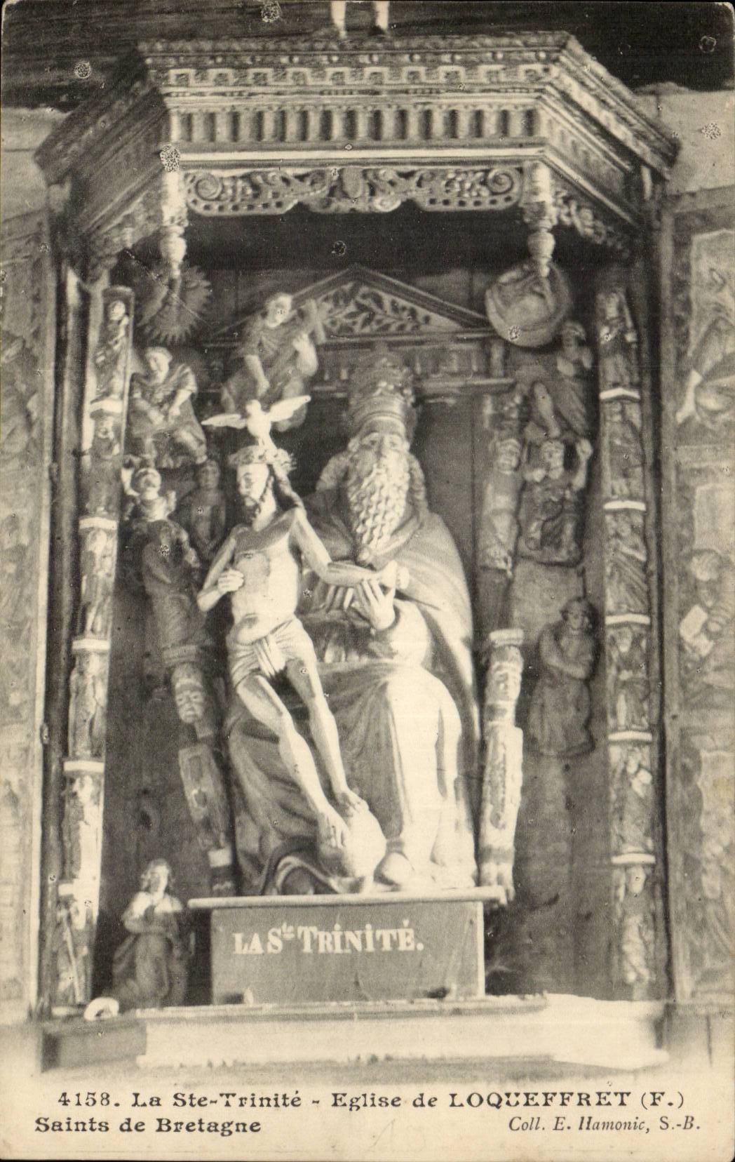 CPA the Holy Trinity Church of Loqueffret Saints of Brittany