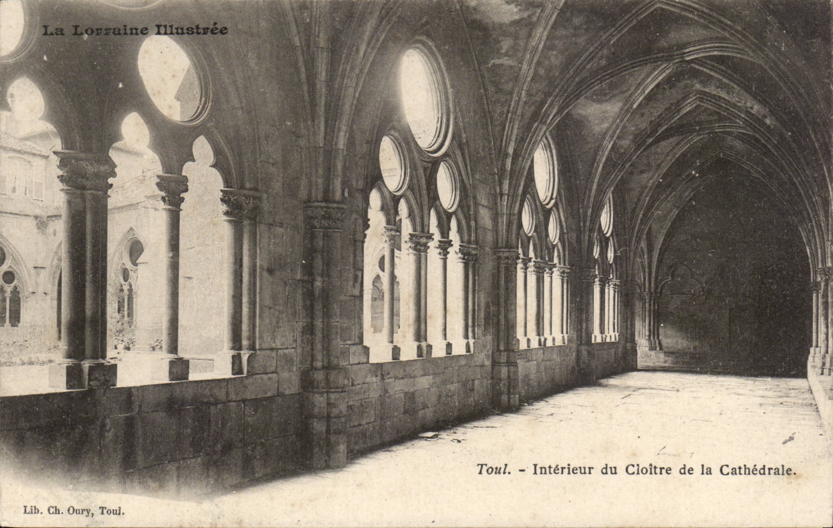 InnenToul CPA des Klosters der Kathedrale