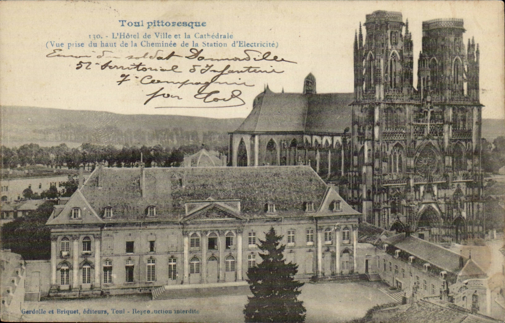 Toul CPA das Rathaus und die Kathedrale (Station von Elektrizitat)