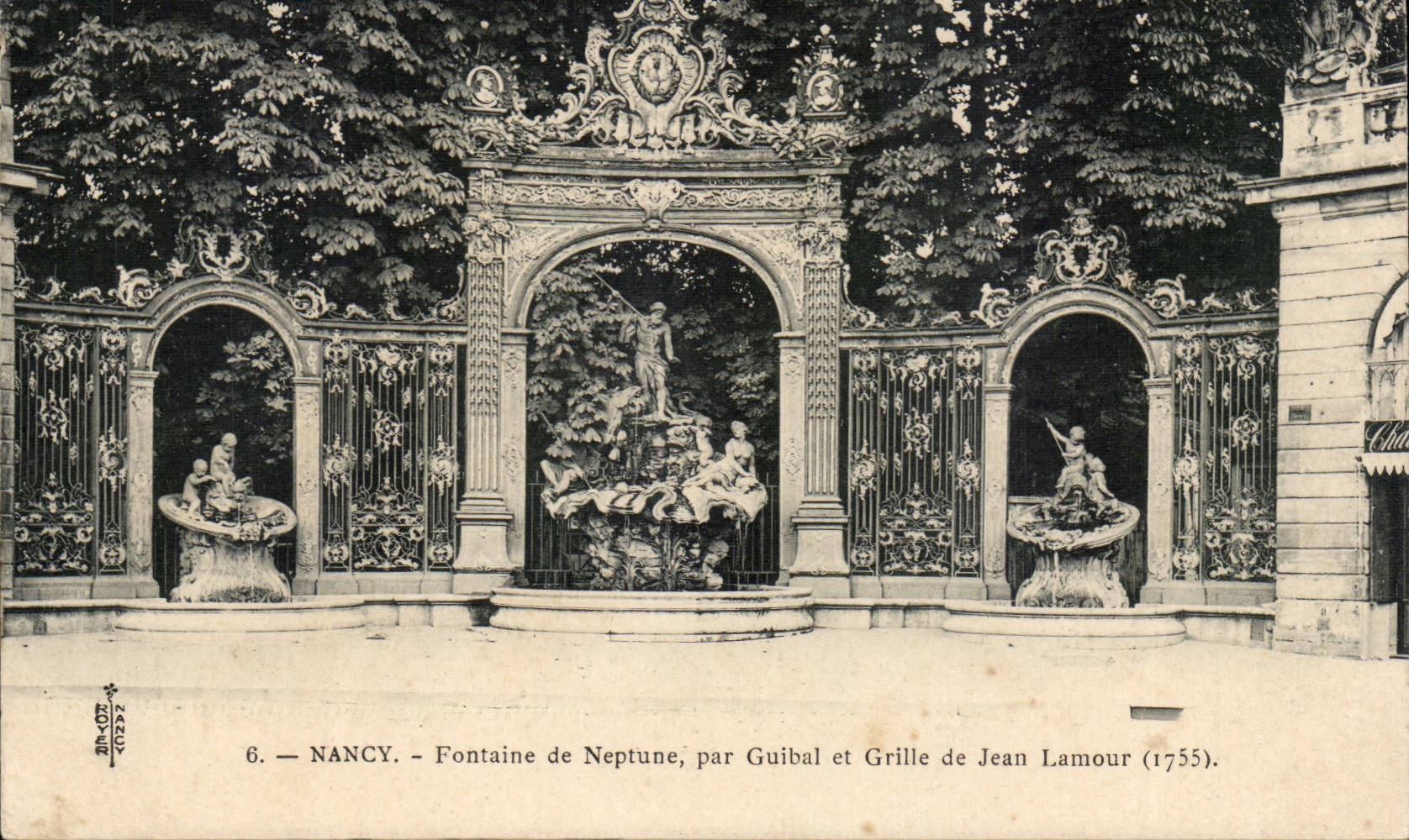 Nancy CPA Fontaine de Neptune par Guibal et grille de Jean Lamour (1755)
