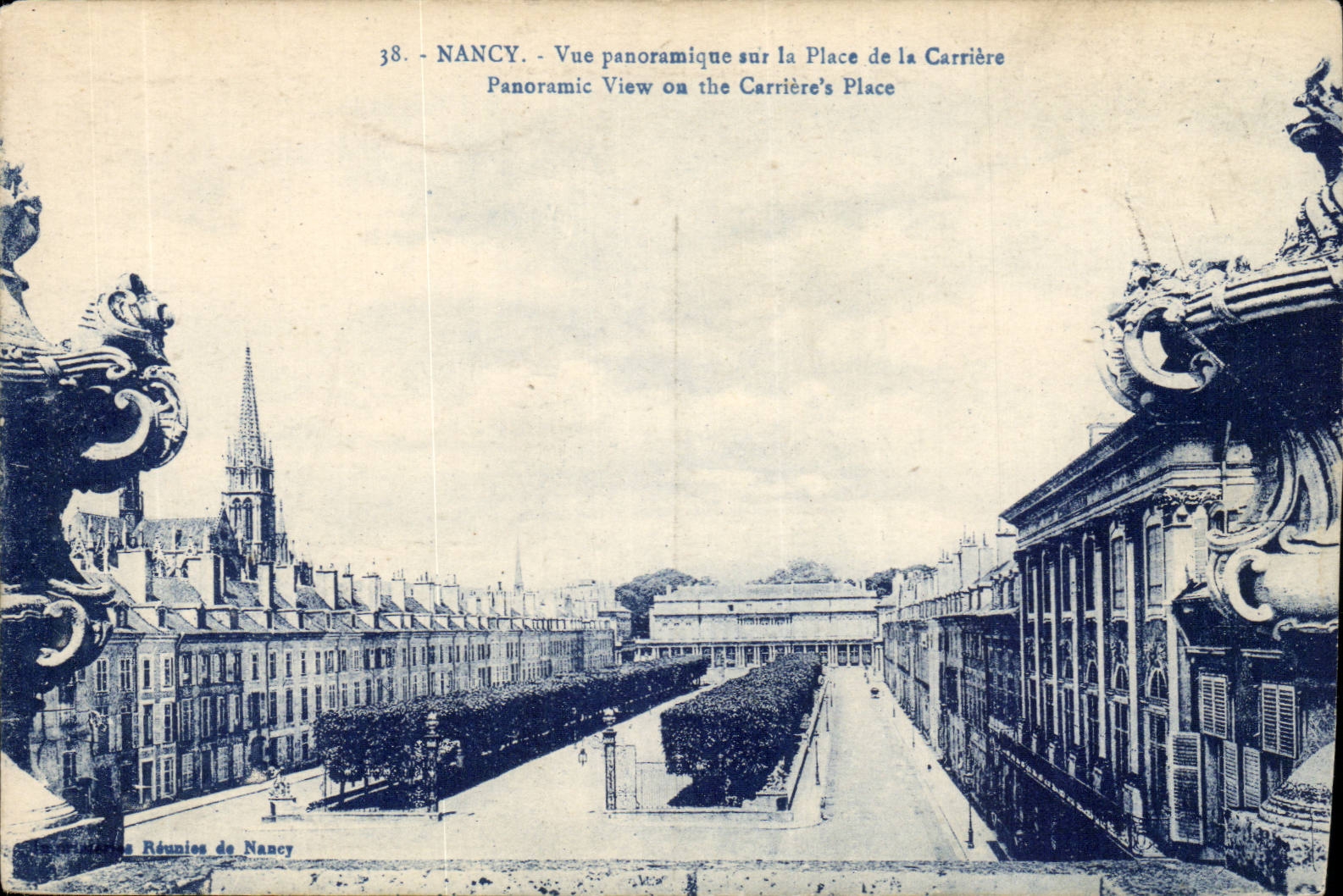 Nancy CPA Vue panoramique sur la place de la Carriere