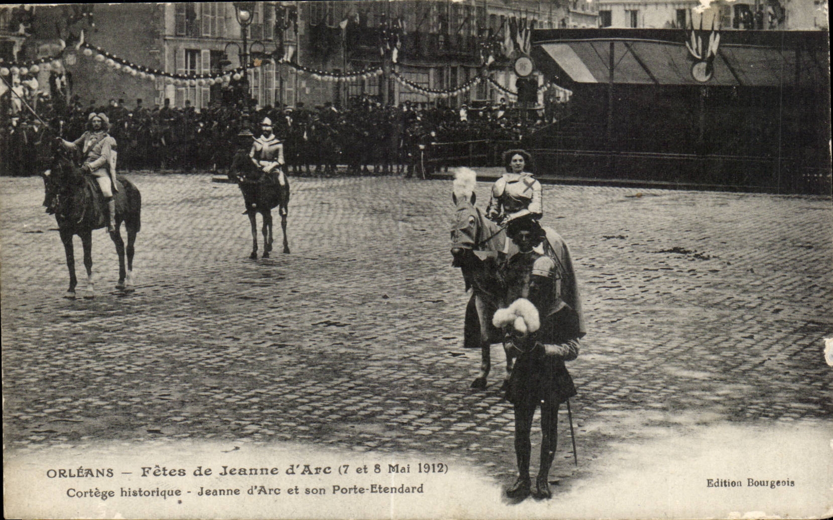 Orleans CPA Festivals of Jeanne of arc May 7th and 9th 1912 historical Procession Jeanne of arc and her door standard