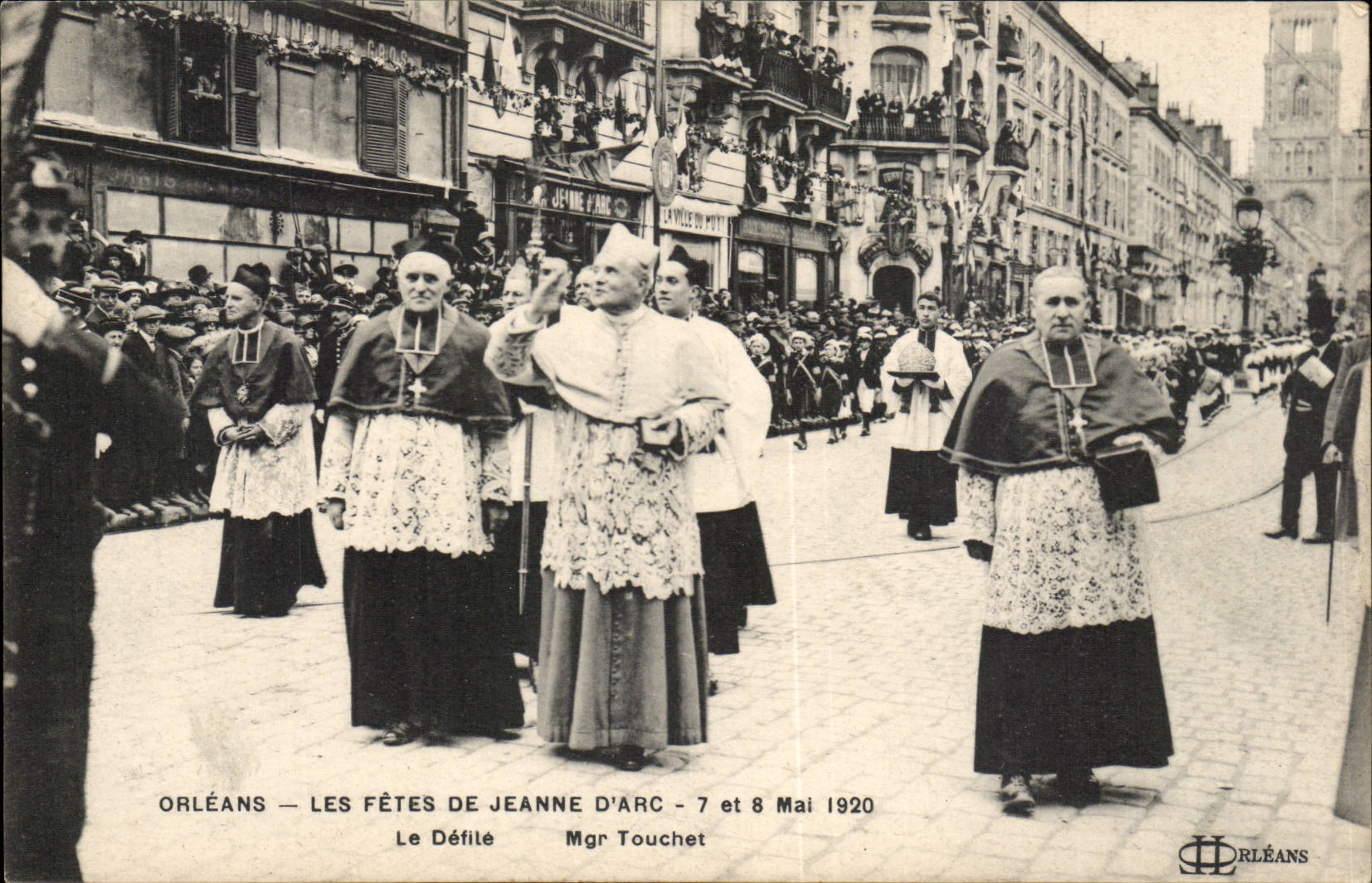 Orleans CPA Festivals of Jeanne of arc May 7th and 8th 1920 procession Mgr Touchet