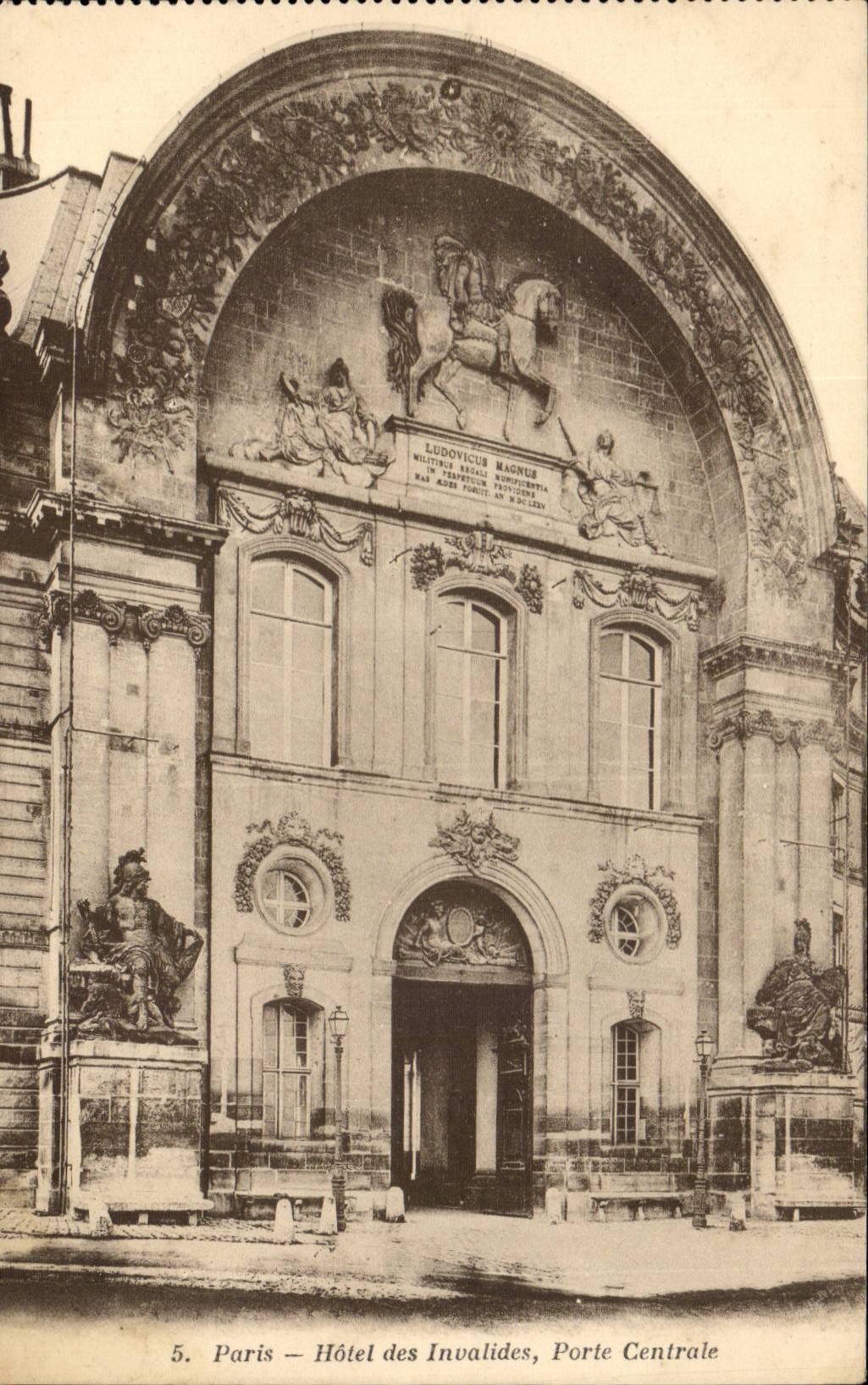 Paris - 7 - the Hotel of Invalides - CPA