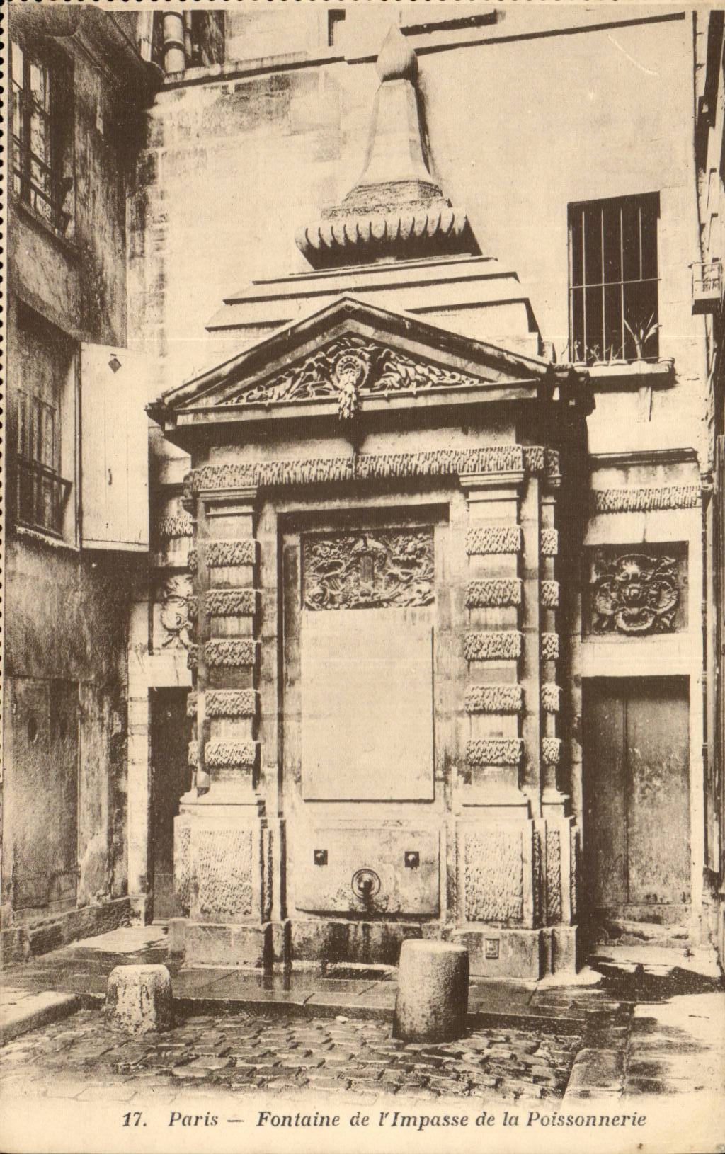 Paris - 4 - Fontaine de L'Impasse de a Poissonerie - CPA