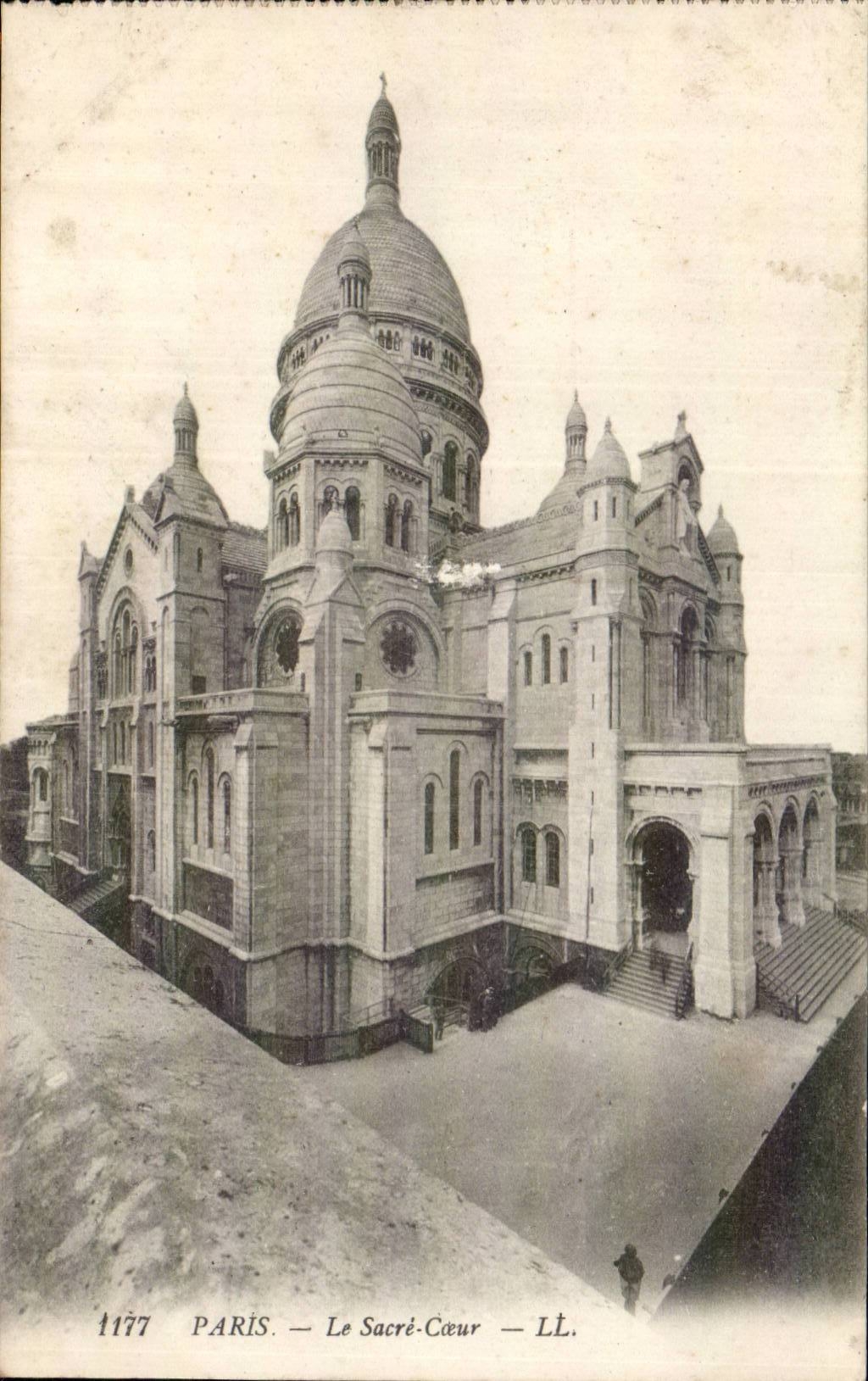 Paris - 14 - the Sacring Heart - Montmartre - CPA