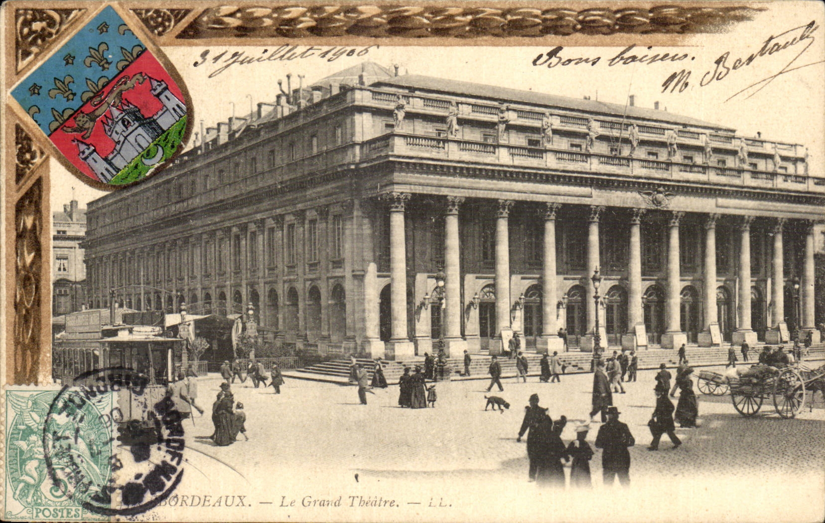 Bordeaux - the Large Theater - dog - dog sniffing butt - horse drawn carriage - CPA