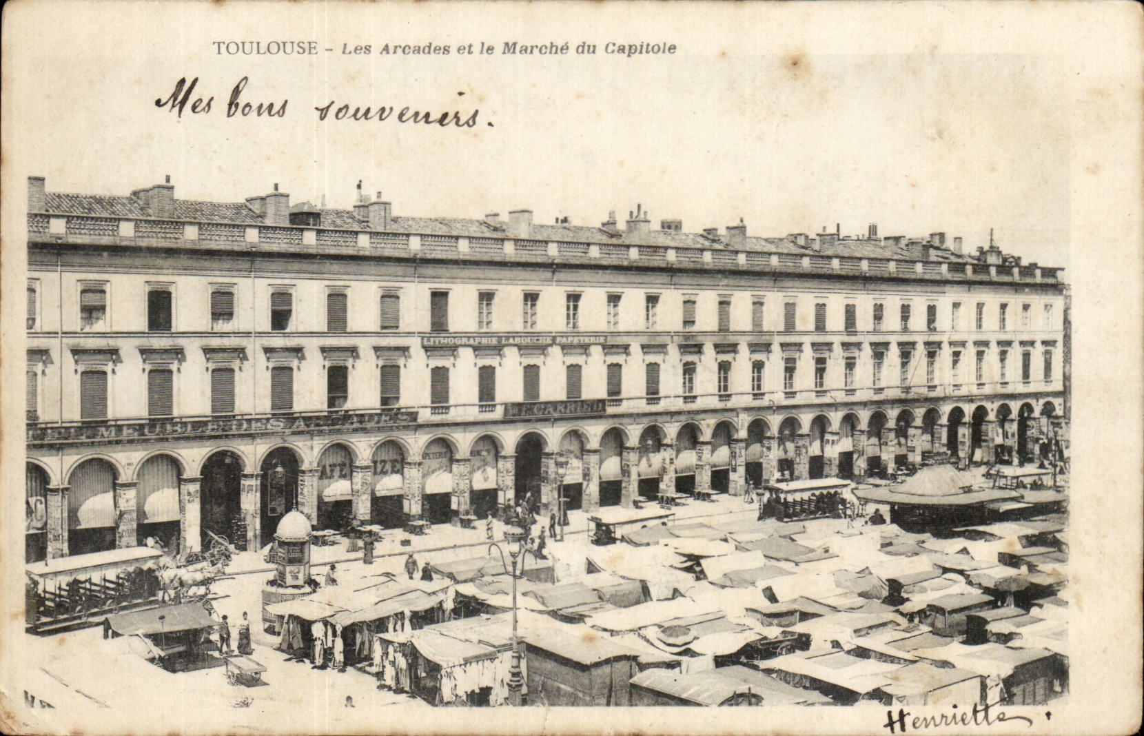Toulouse CPA Les arcades et le marche du capitole