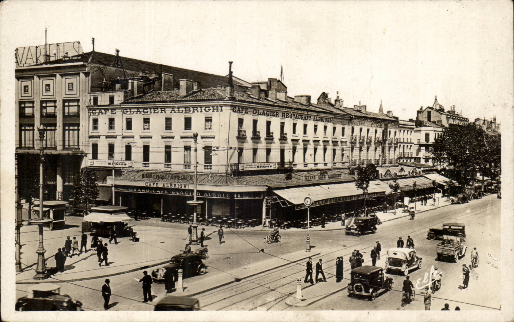 Toulouse CPA Boulevard de Strasbourg Carrefour Jean Jaures (cafe Albrighi)