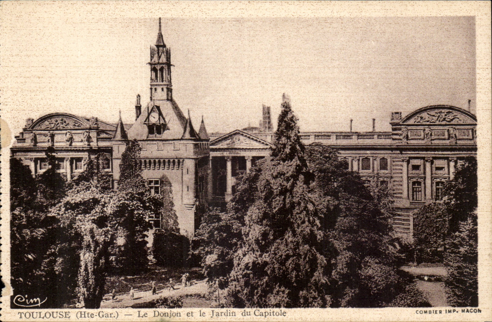 Toulouse CPA Le donjon et le jardin du capitole