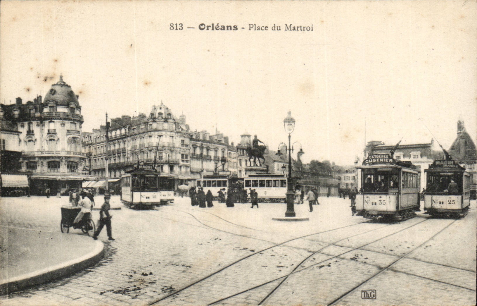 Orleans CPA Places of Martroi (trams)