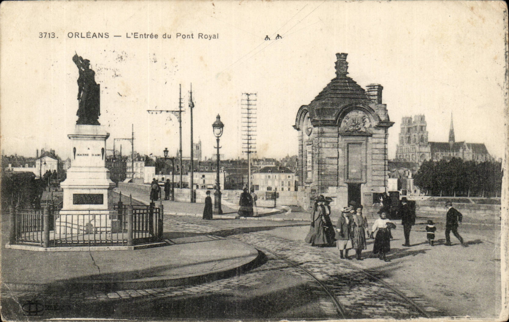 Orleans CPA Entering of the royal bridge