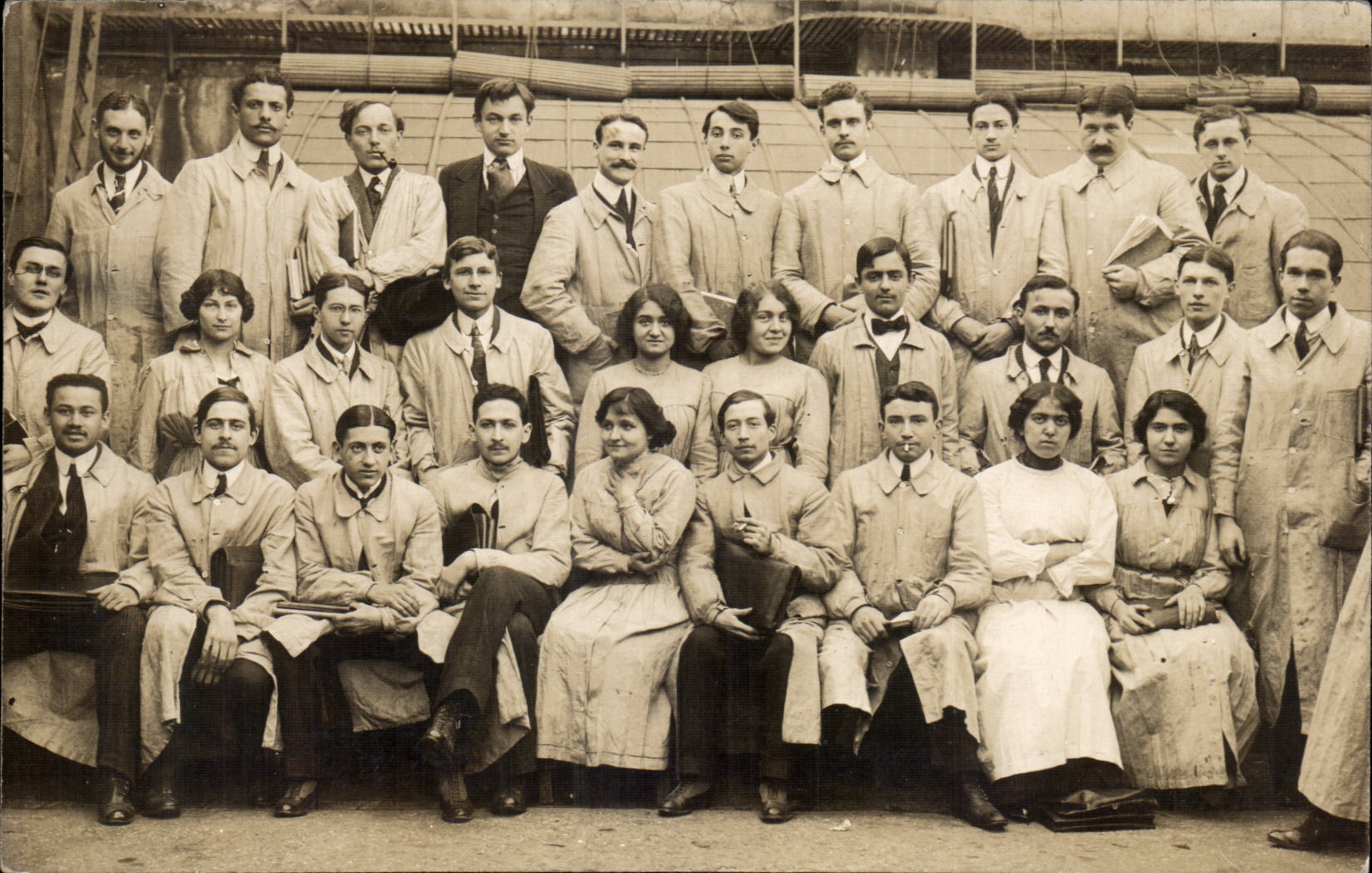 Real photo Photo Paris of class Students