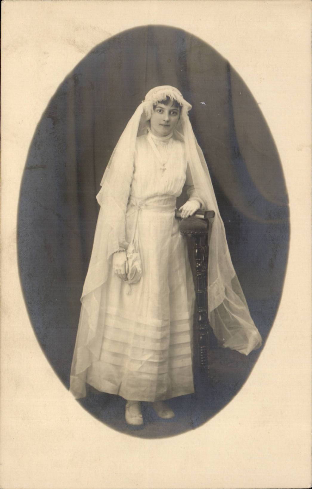 Real photo Mrs Tourre 1st communion of Yvonne Thomas has Saint Maurice Lyon May 6th 1920