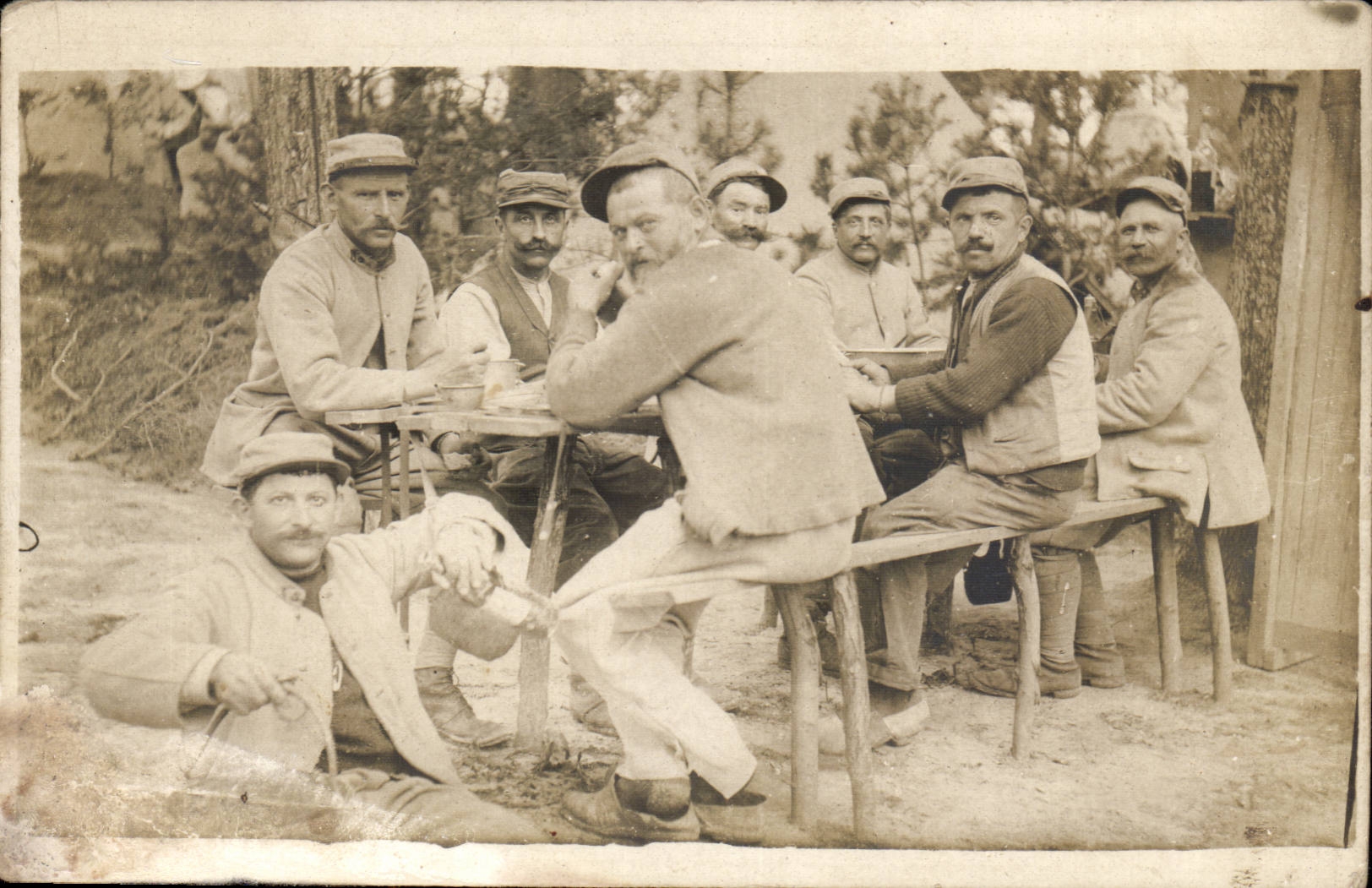 Real photo Militaria soldiers