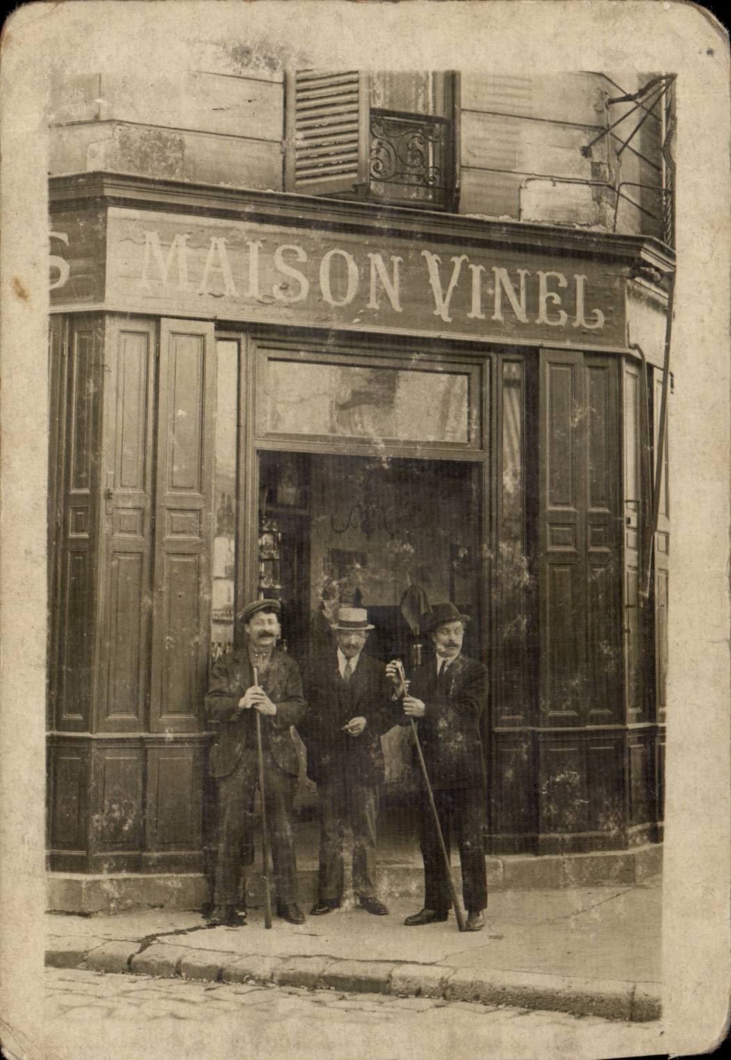 Real photo Vinel House (folklore trades coffee)