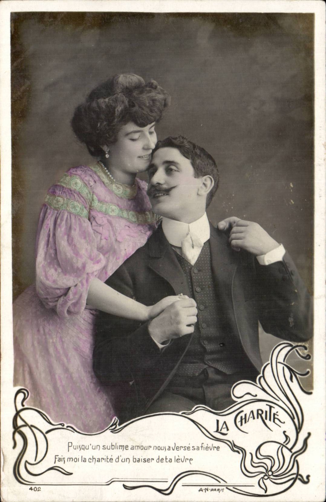 Fantaisie - Couple - La Charite - sublime amour nous a verse sa fievre - CPA
