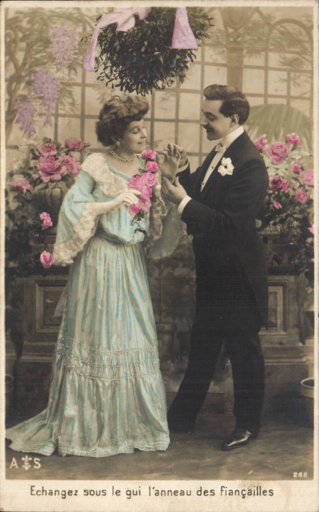 Fantaisie - Couple - Echangez sous le gui l'anneau des fiancailes - CPA 