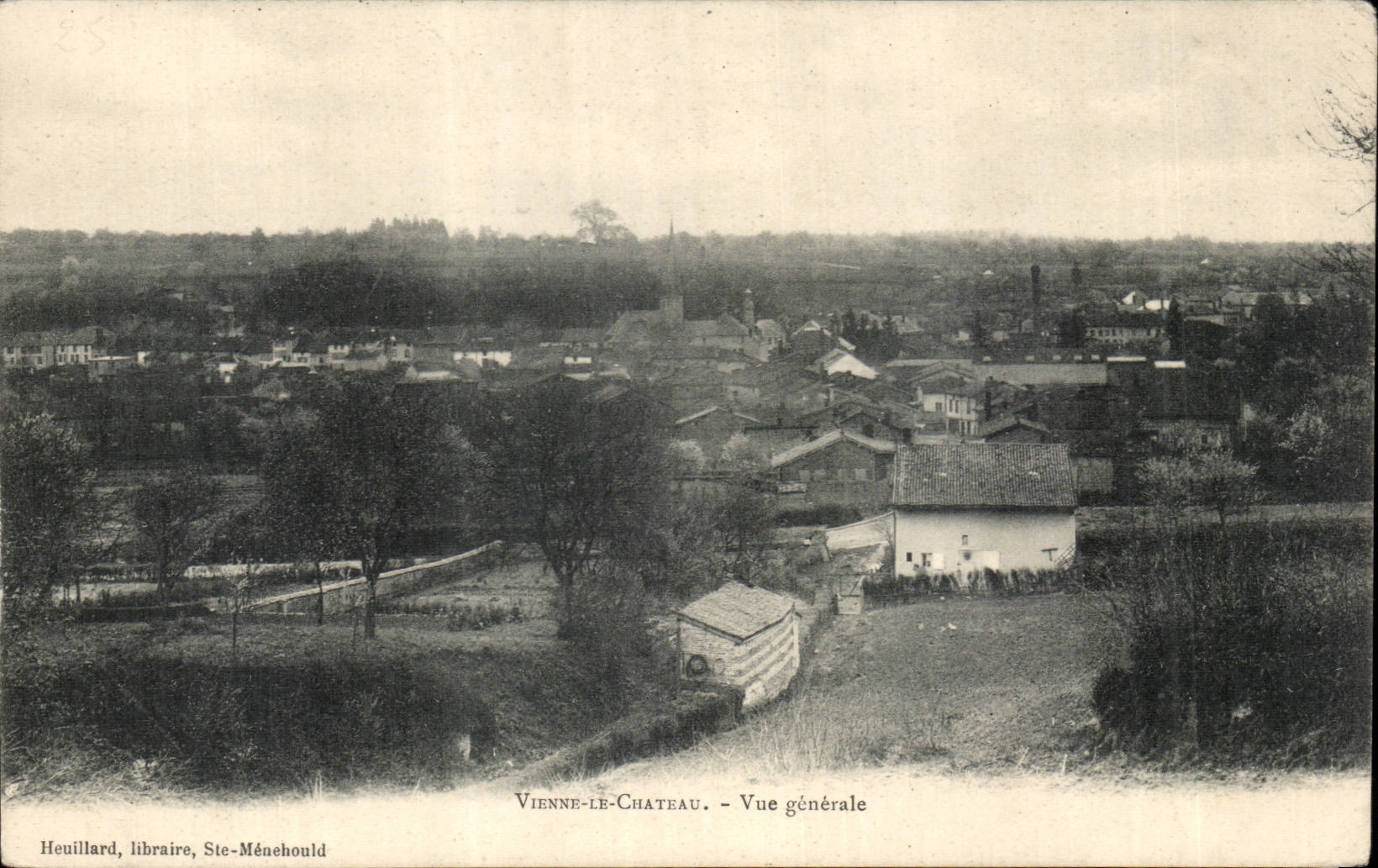 Vienna castle CPA View