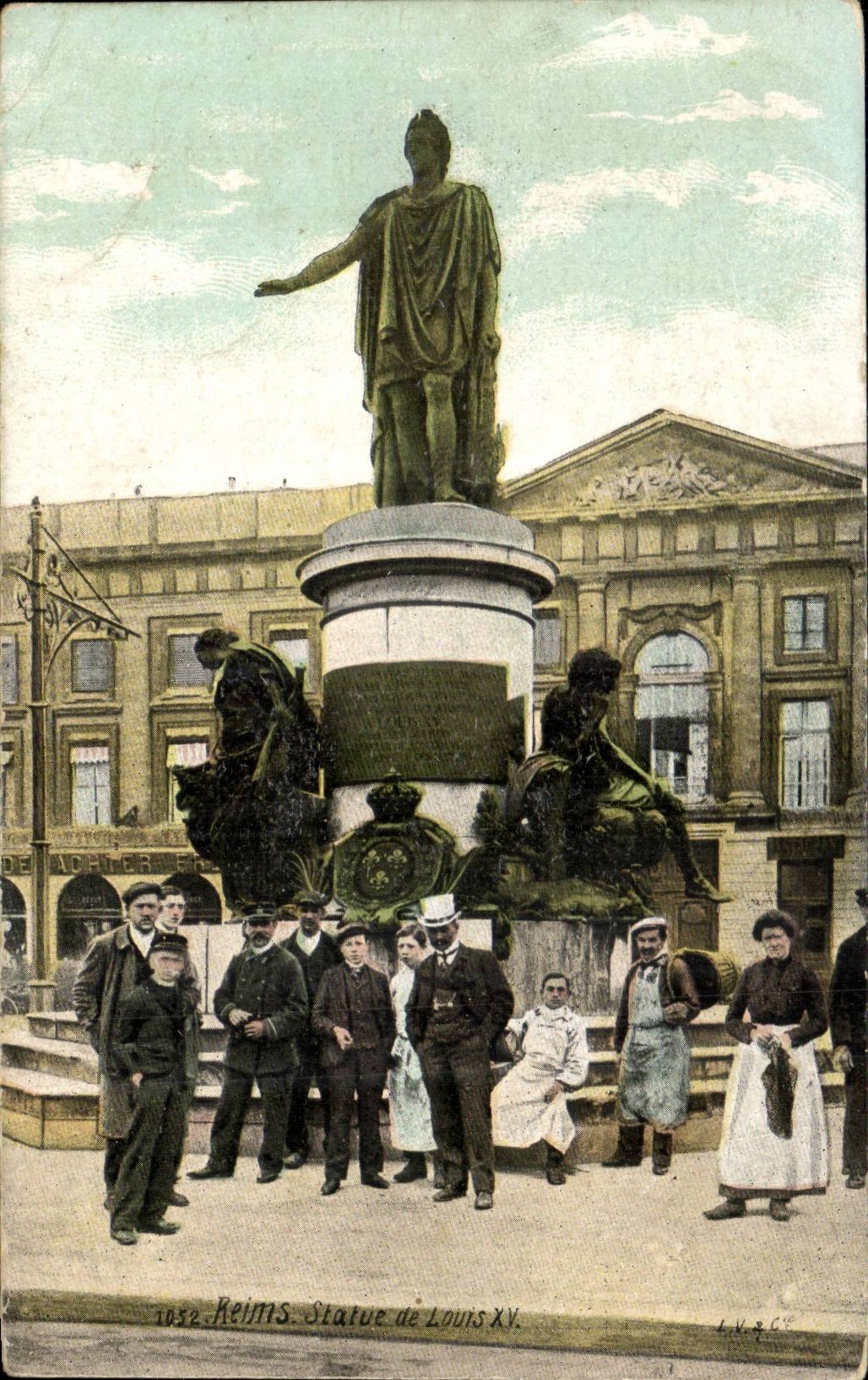 Reims CPA Statue of Louis XV