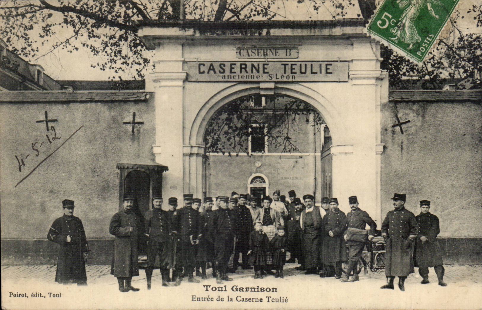 Toul CPA Entrance of the Teulie barracks